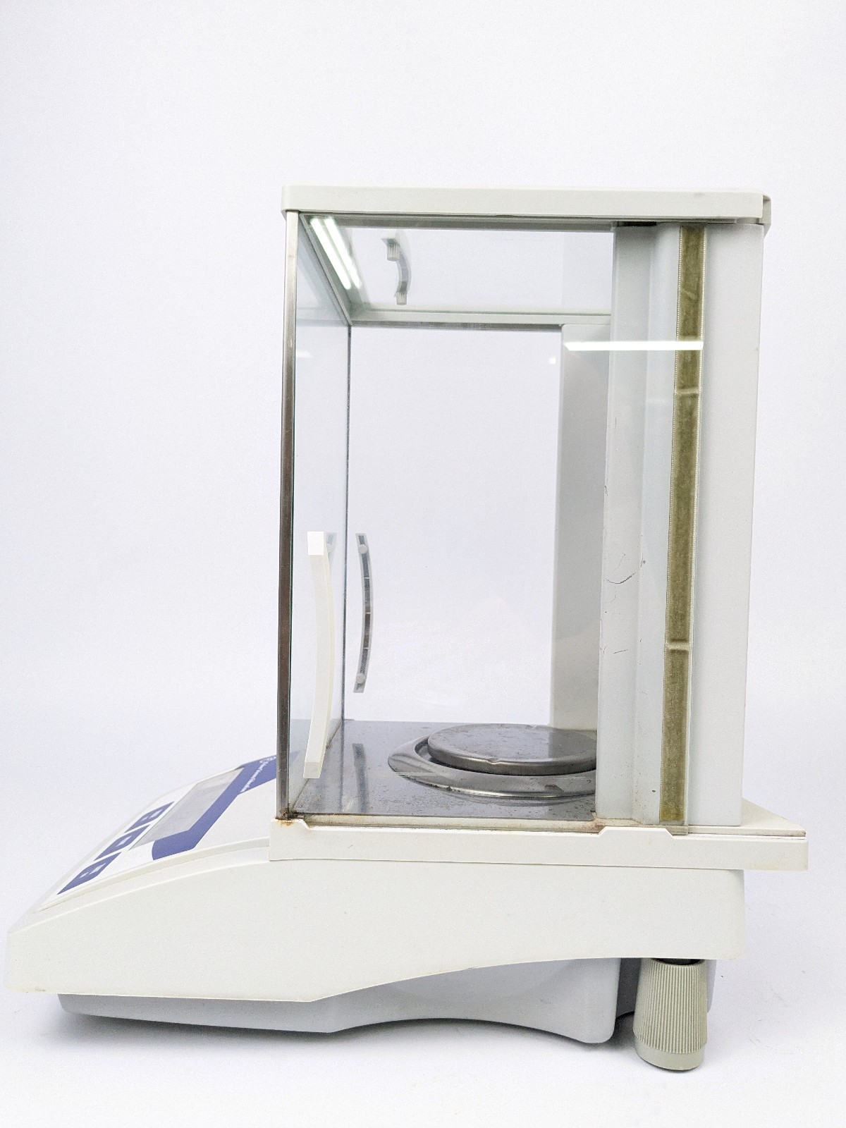 Fisher Science Education ALF204 Analytical Balance Draftshield