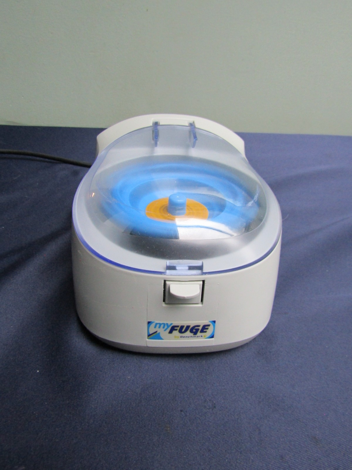 Benchmark MyFuge C1012 Mini Centrifuge with Variety 12 and 32 Place Rotor