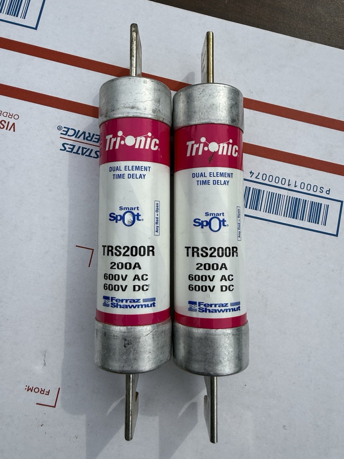✌️NEW FERRAZ SHAWMUT TRI-ONIC 200 AMP SMART SPOT FUSE 250VAC TRS200R Z2