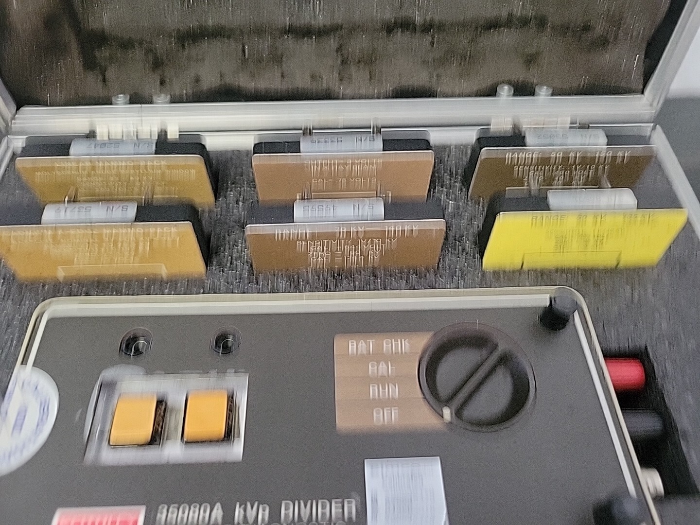Keithley Instruments 35080A kVp Divider Xray Meter with 6 Packs