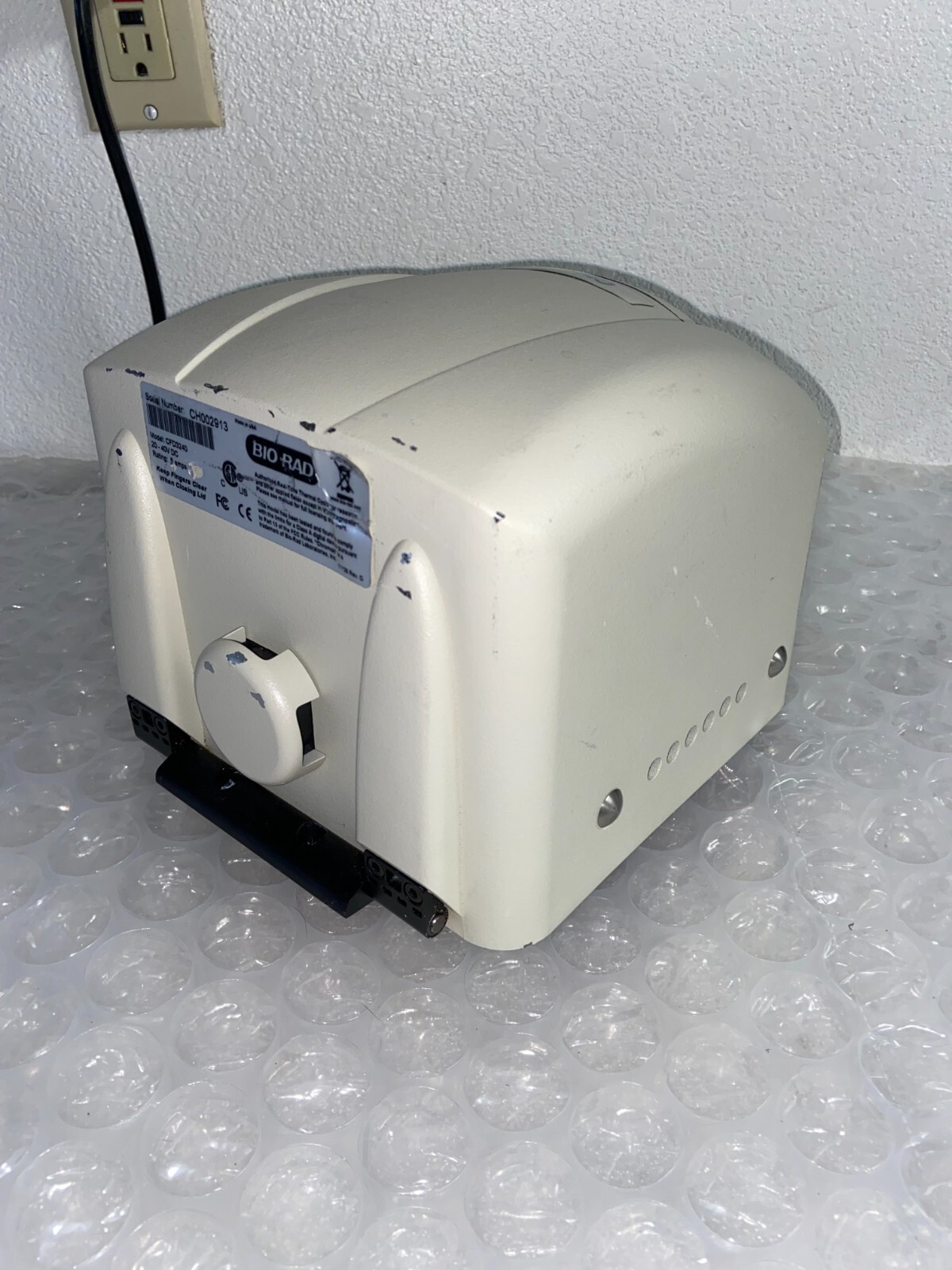 Bio-Rad / MJ Research Chromo4 Real-Time PCR Detector CFD3240 for PTC-200 – Used