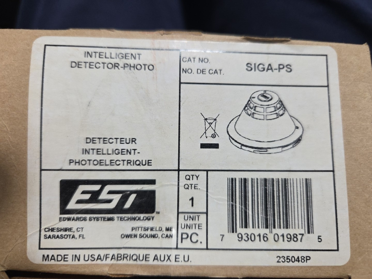 Edwards EST SIGA-PS Intelligent Photoelectric Smoke Detector with base