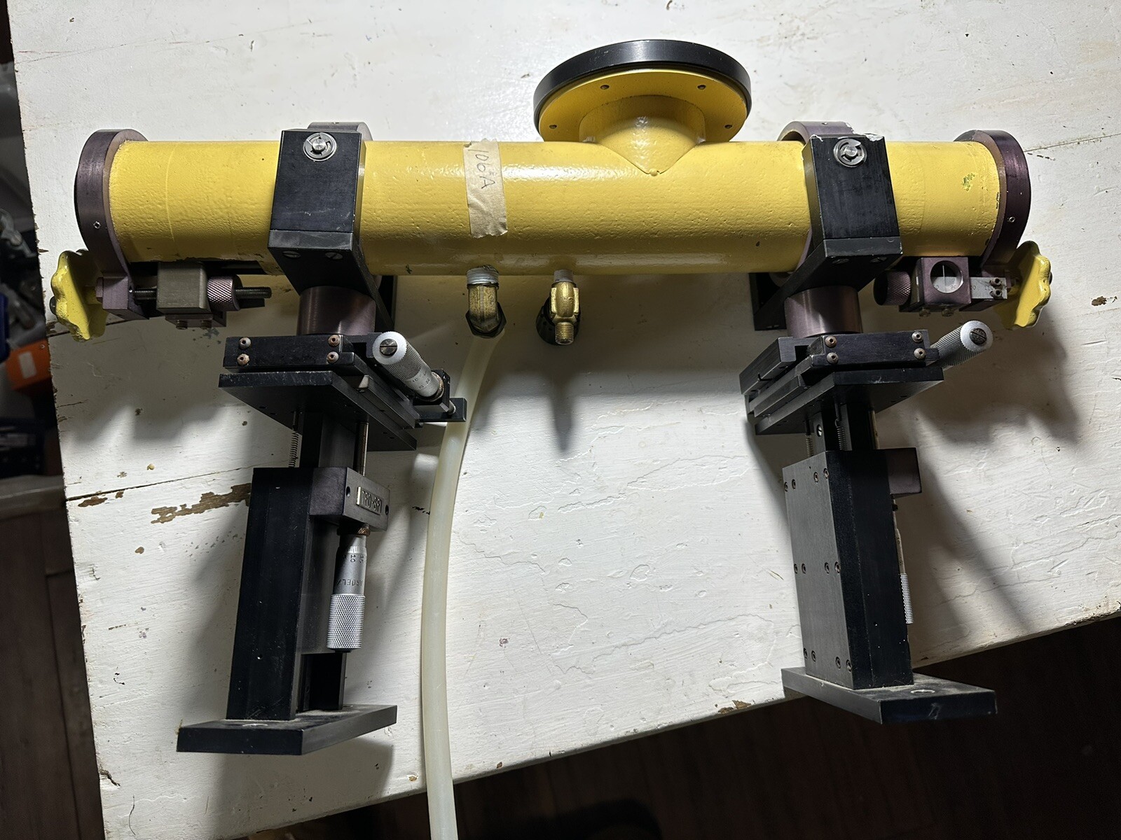 VINTAGE 1960s DOUBLE HEAD LASER EG&G Focus adjustment both ends from college lab
