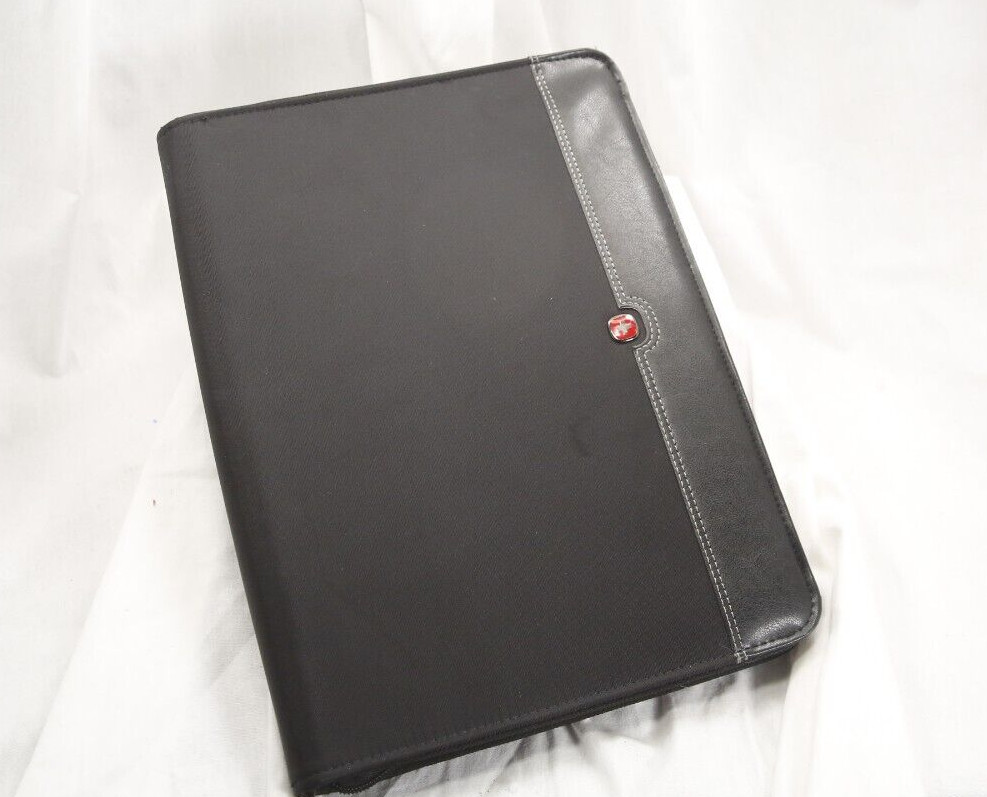Wegner, Swiss Army, padfolio, black 10 in x 13 in, folds, organizer, zippered