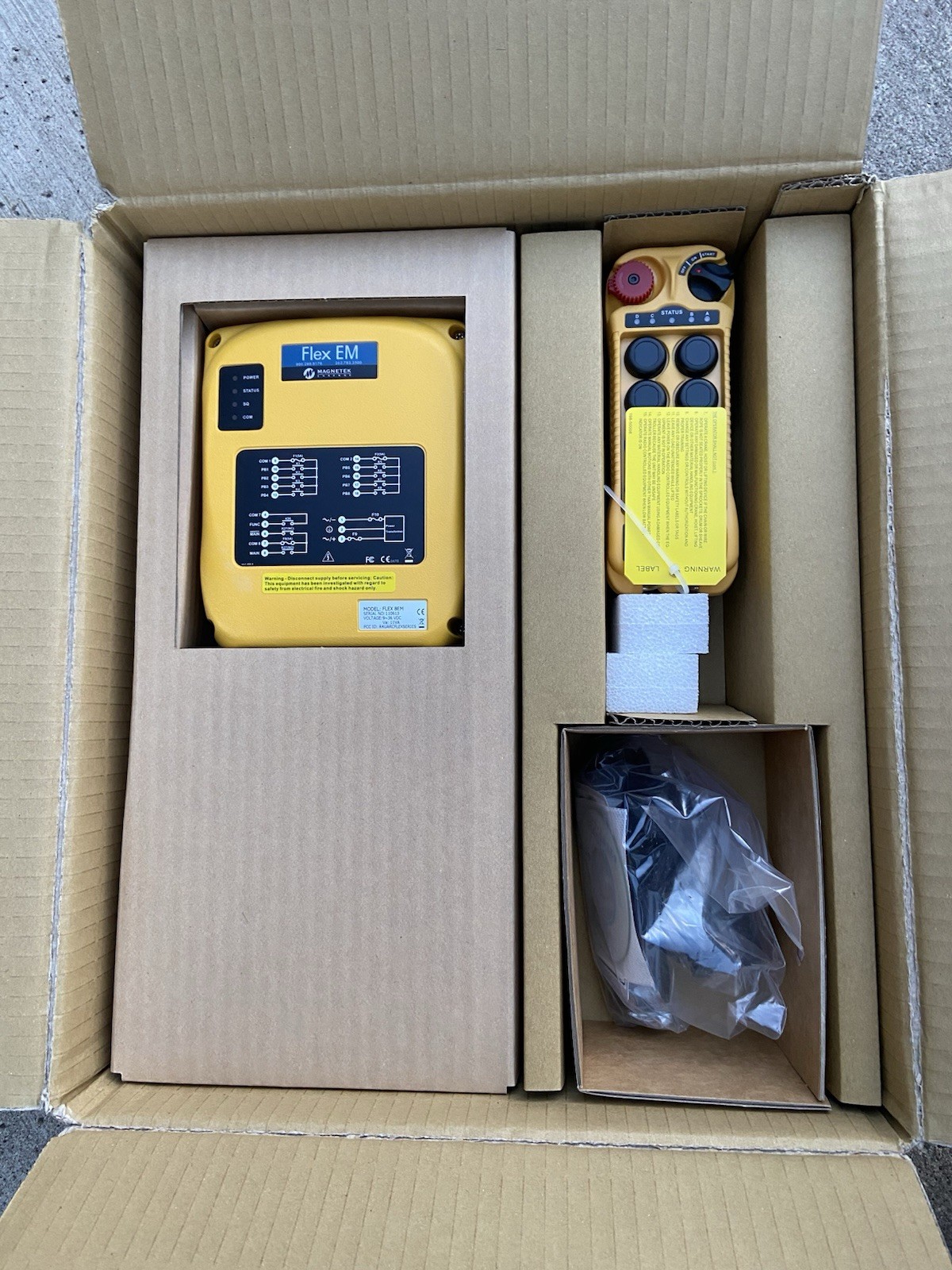Magnetek Flex 8EM, 0-FLEX-8EM-14, Controller, 8 Button Remote