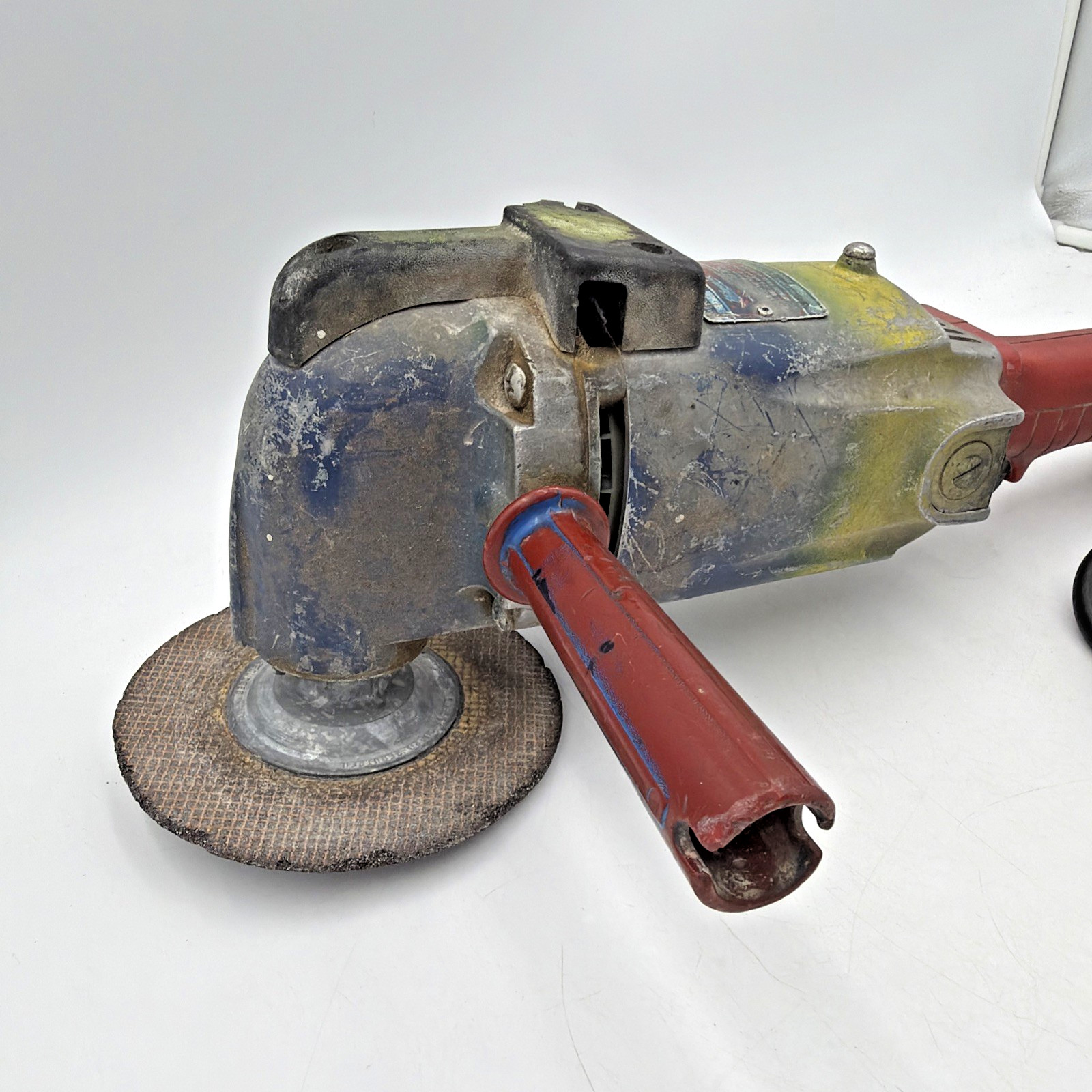 Milwaukee Heavy Duty Angle Grinder 7” Model # 6054 Not pretty but WORKS SEE VID!