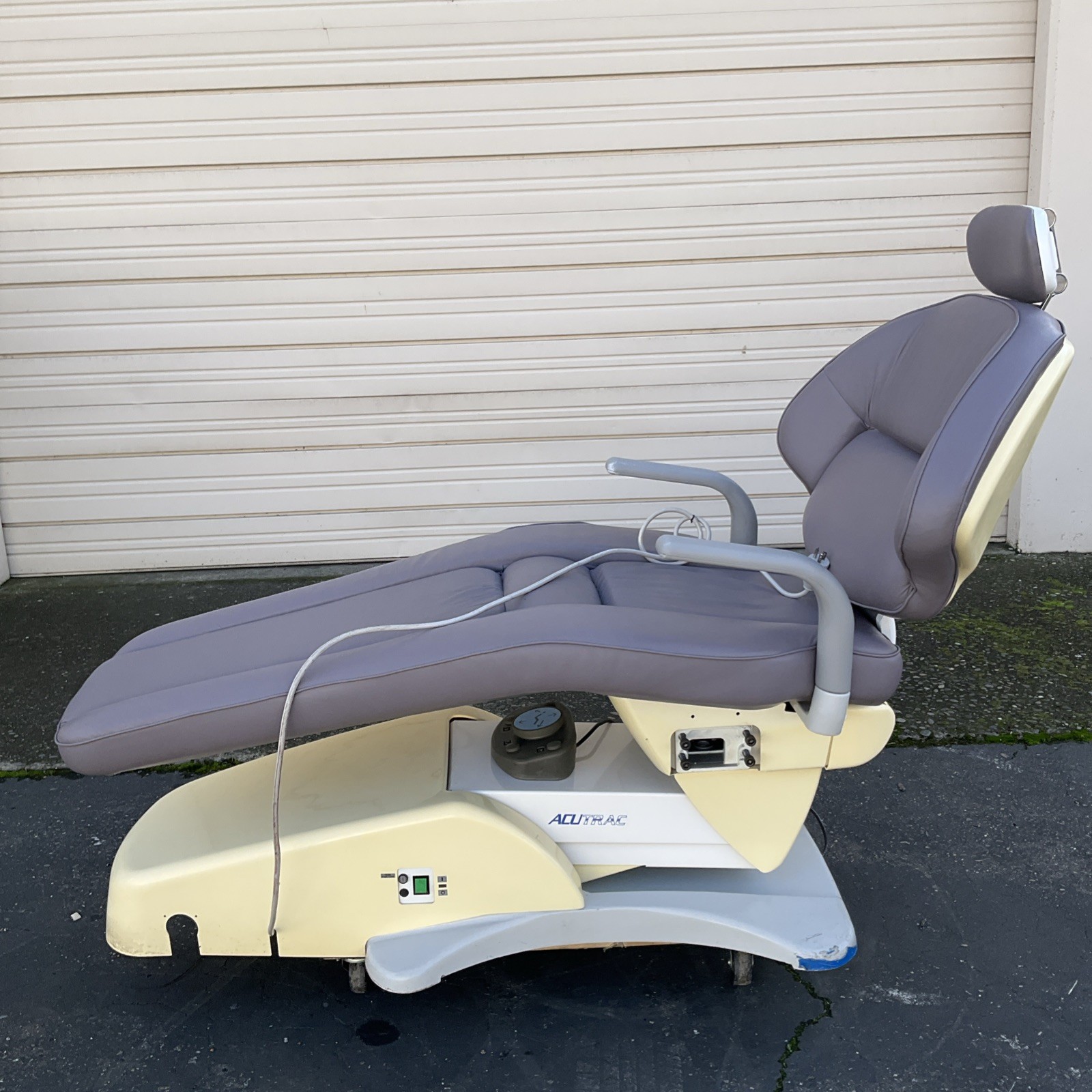 Belmont Acutrac Dental Exam Chair With Delivery Station