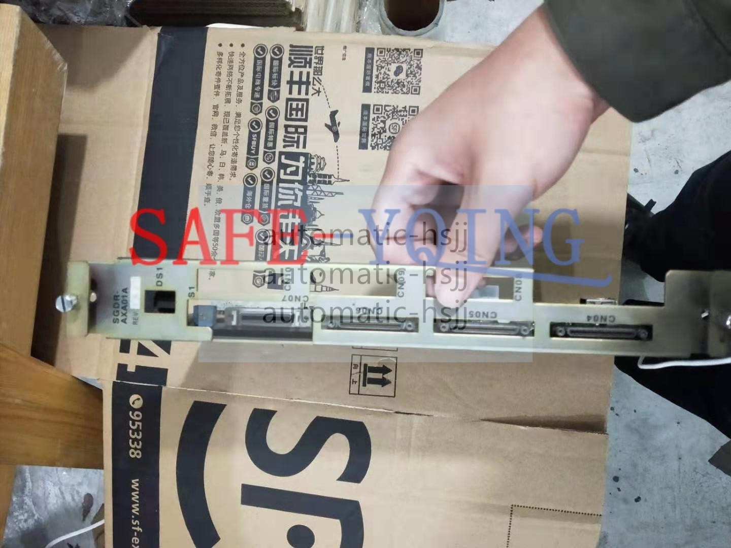 ONE USED Yaskawa SGDR-AXA01A PC Board Servo Control Axis Board
