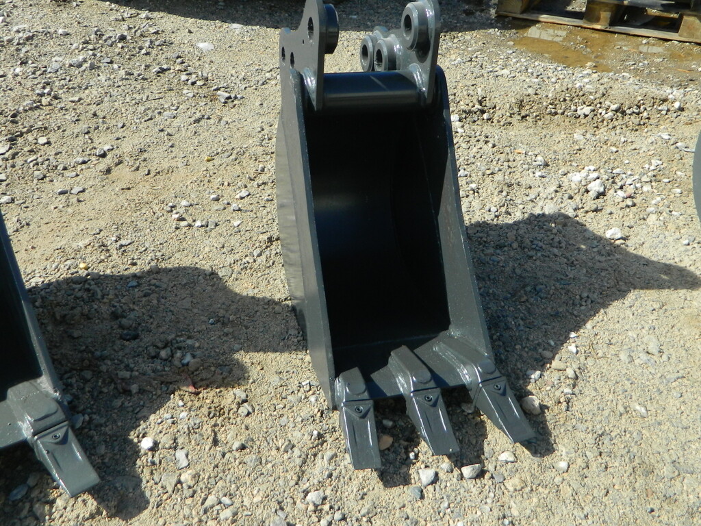 Pin On 12″ EXCAVATOR BUCKET WITH 3 TEETH Fits Kubota KX040