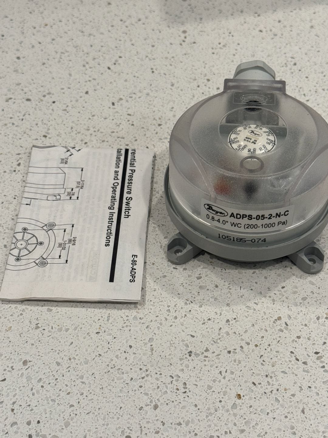 Dwyer ADPS-05-2-N-C Adjustable Differential Pressure Switch 0.8-4.0″ WC