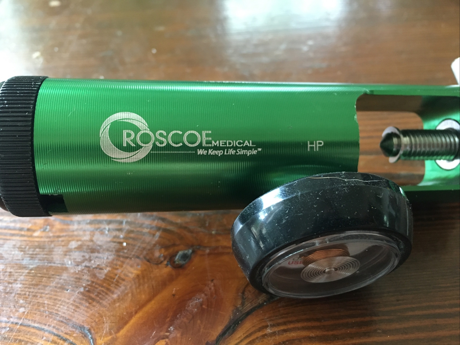 4 Oxygen Regulators Drive Roscoe Med. US Respiration American Bantex +2 Wrenches
