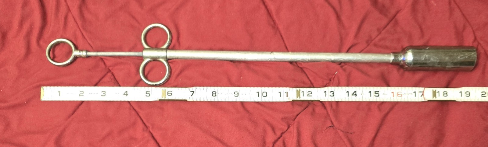 Large Vintage Metal Veterinary Large Animal Injector Pill Pusher Pretty cool!