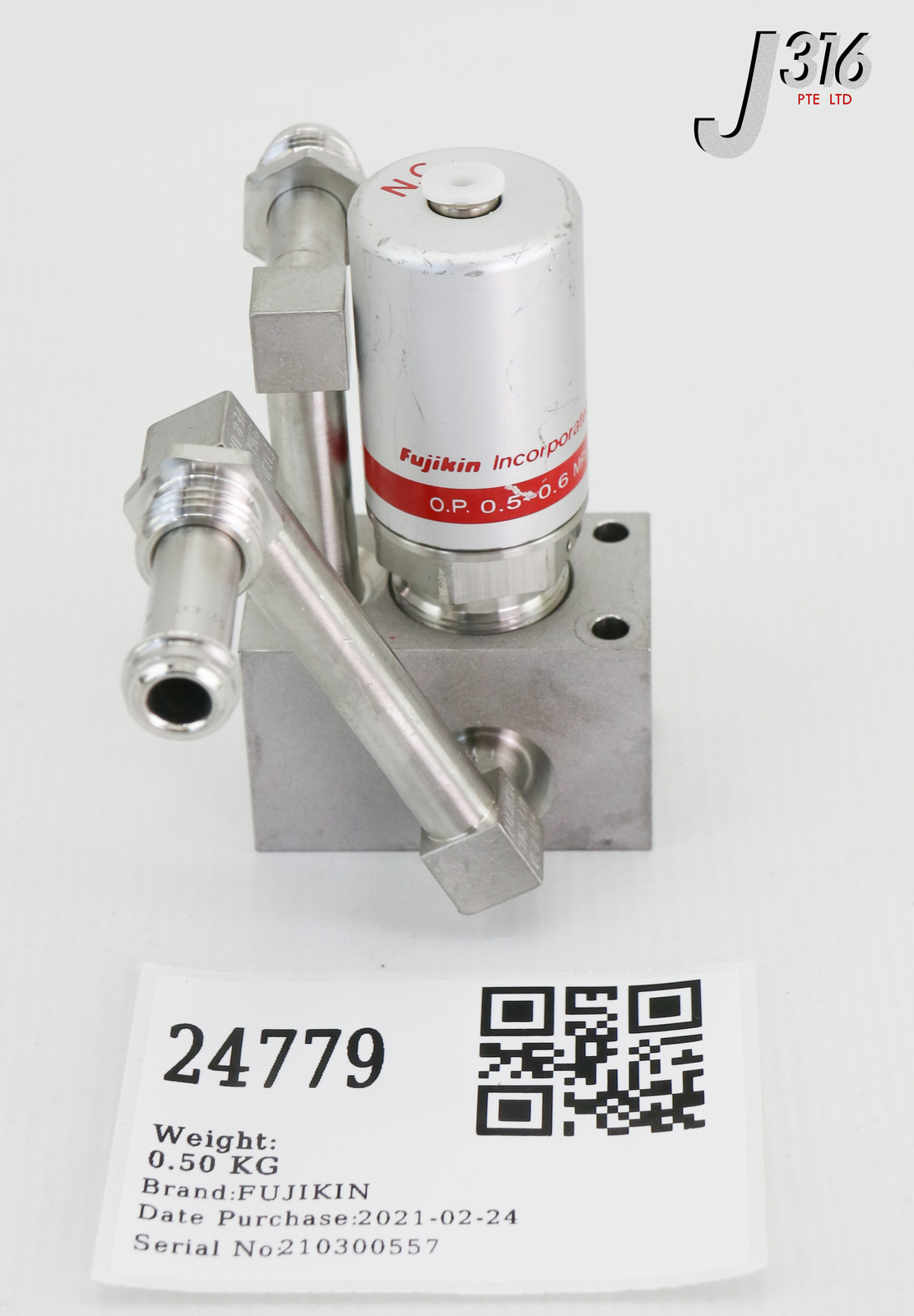 24779 FUJIKIN DIAPHRAGM BLOCK VALVES, TYPE N.C. 0.5~0.6MPA 565994