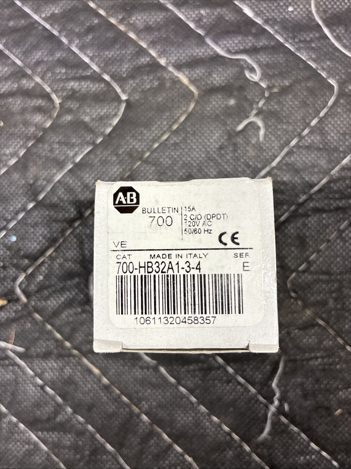 Allen-Bradley 700-HB32A1-3-4 DPDT Relay 120v Coil
