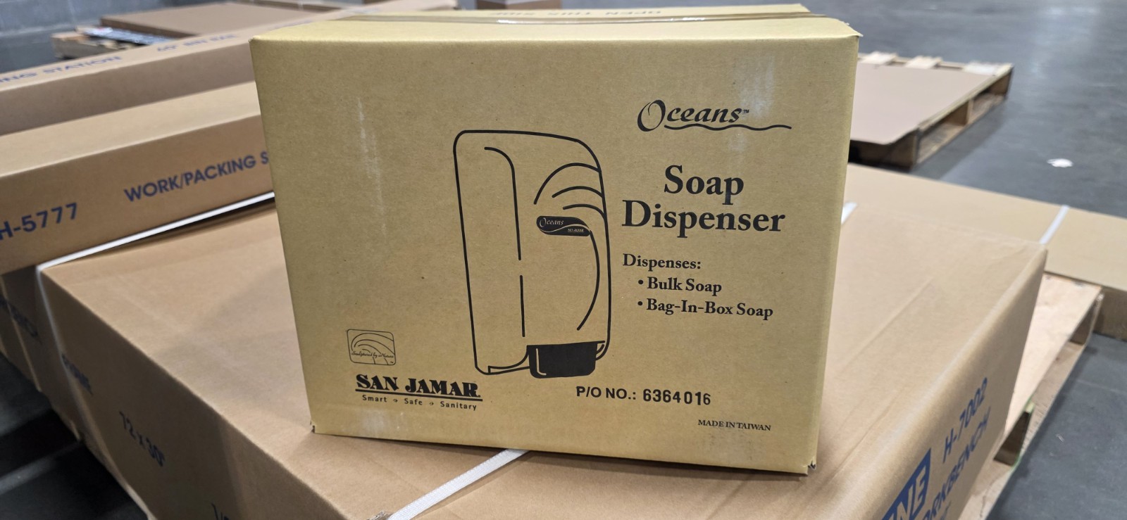 6 pack-San Jamar Oceans refillable Universal Liquid Soap Dispenser, 800mL