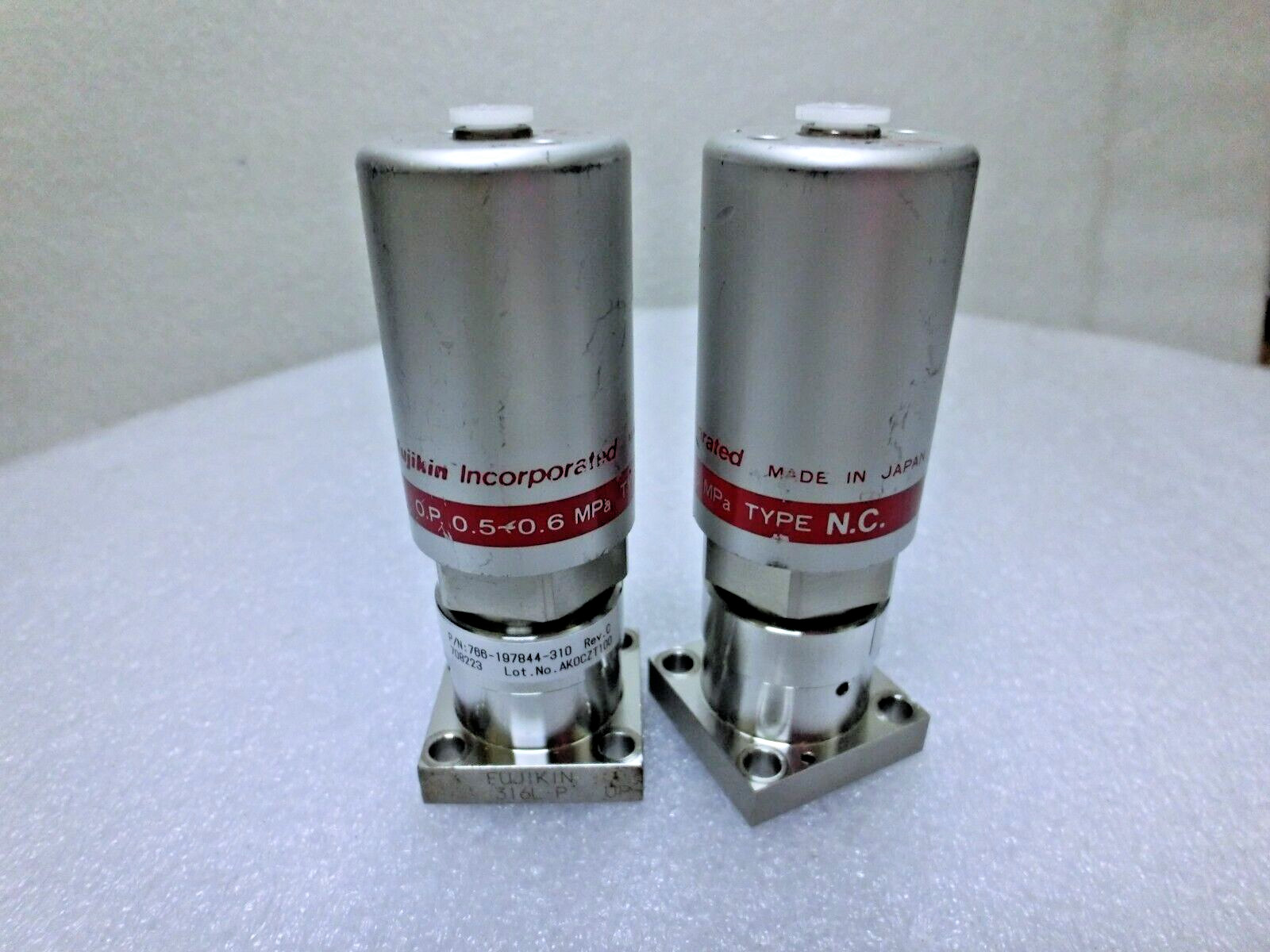 2pc Fujikin 708223 Diaphram Valve,LAM 766-197844-310 Rev C,O.P. 0.5~0.6mPa_96436