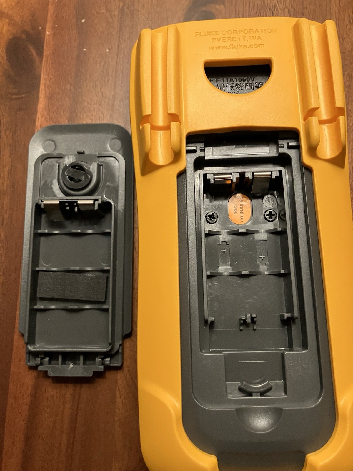 Authentic FLUKE Digital Multimeter FLU15B-MAX & Case Ships From USA KLEIN Leads!