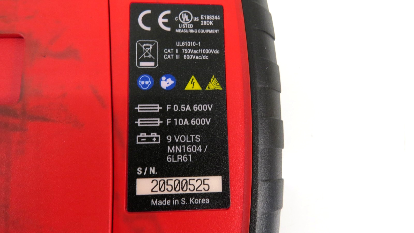 Snap-on EEDM504F Digital Multimeter Basic CAT III 600V True RMS W/Leads & Case