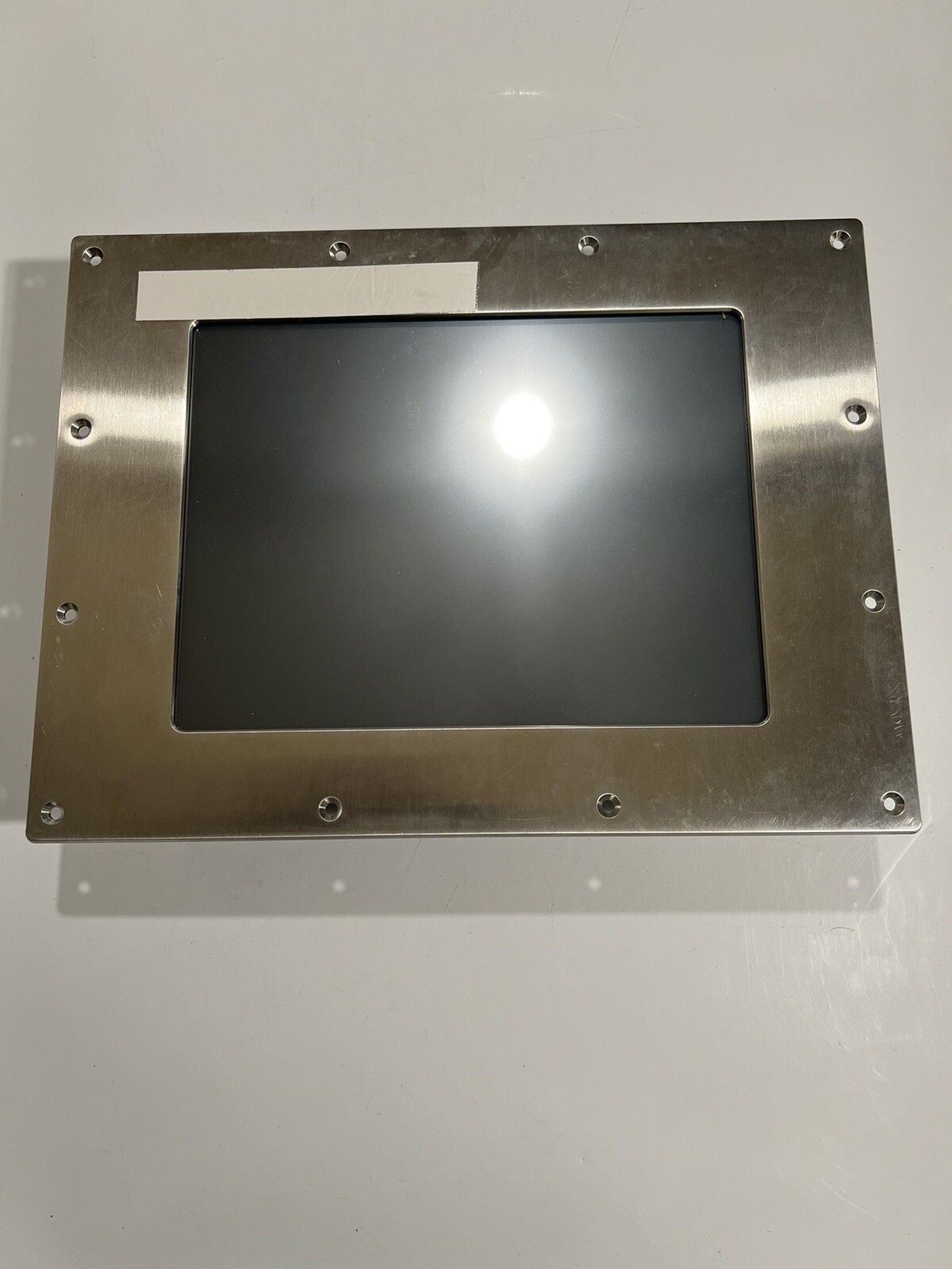 STRONGARM 404-121TOA MODEL 121 INDUSTRIAL MONITOR TOUCHSCREEN 100-240VAC *NIB*