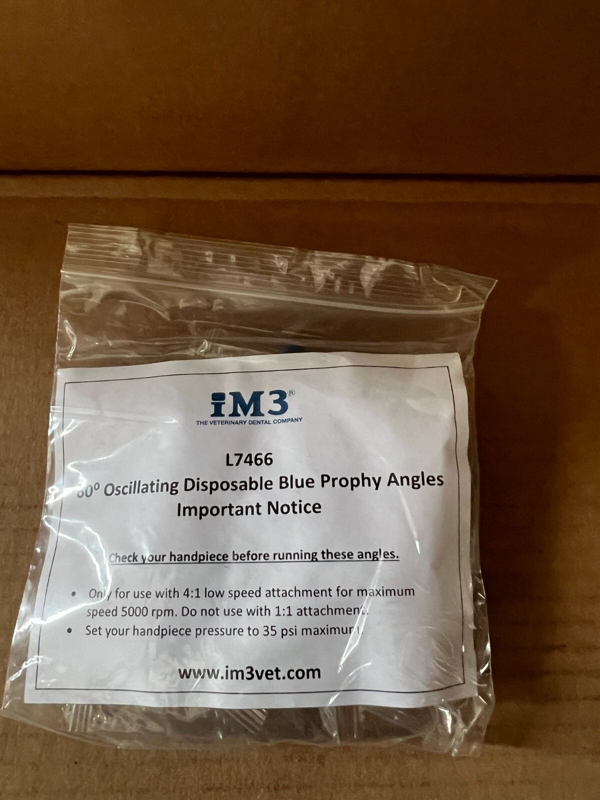 IM3 Oscillating Disposable Blue Prophy Angle L7466 – 10 Pieces