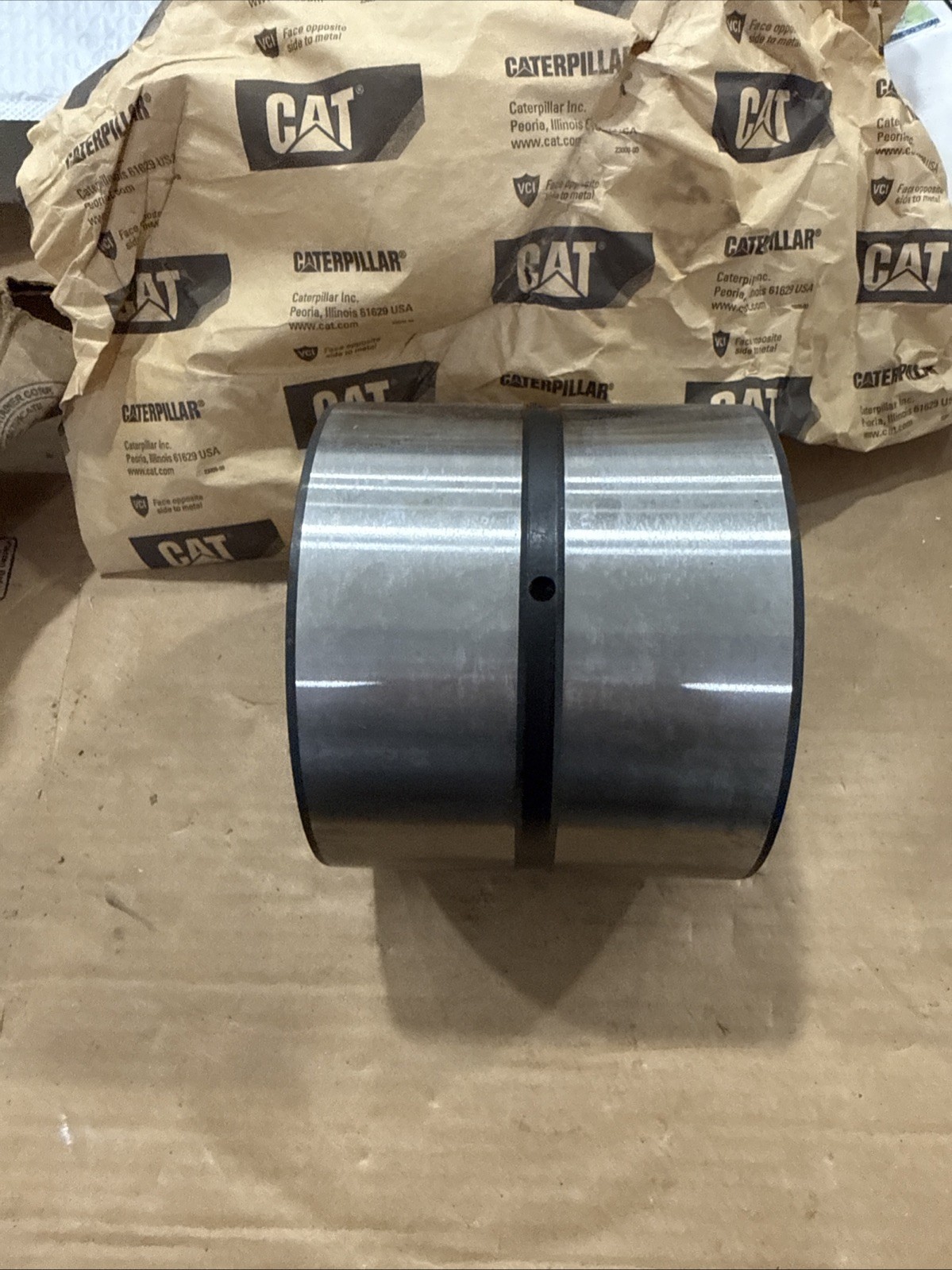 NEW Genuine Caterpillar (CAT) 228-5621 or 2285621 BEARING – SLEEVE