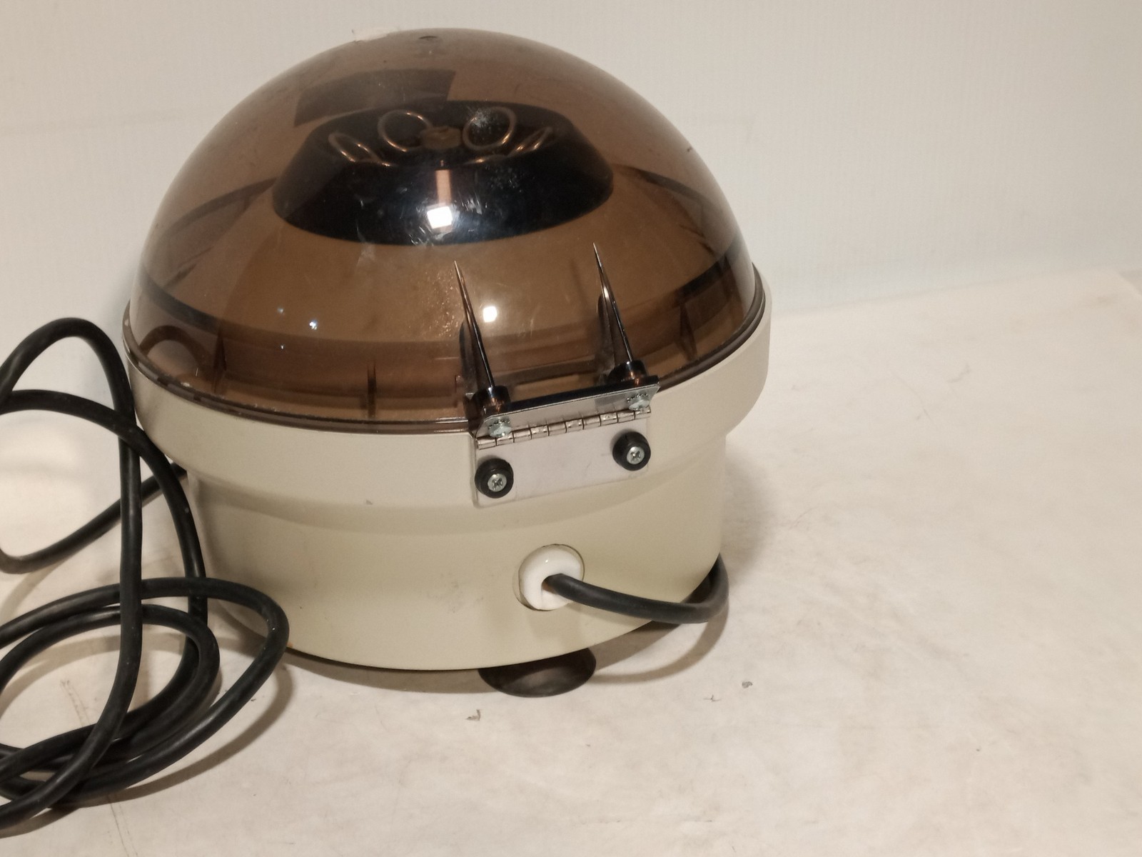 Becton Dickinson Clay Adams Compact II Centrifuge 420225 For Parts Repair