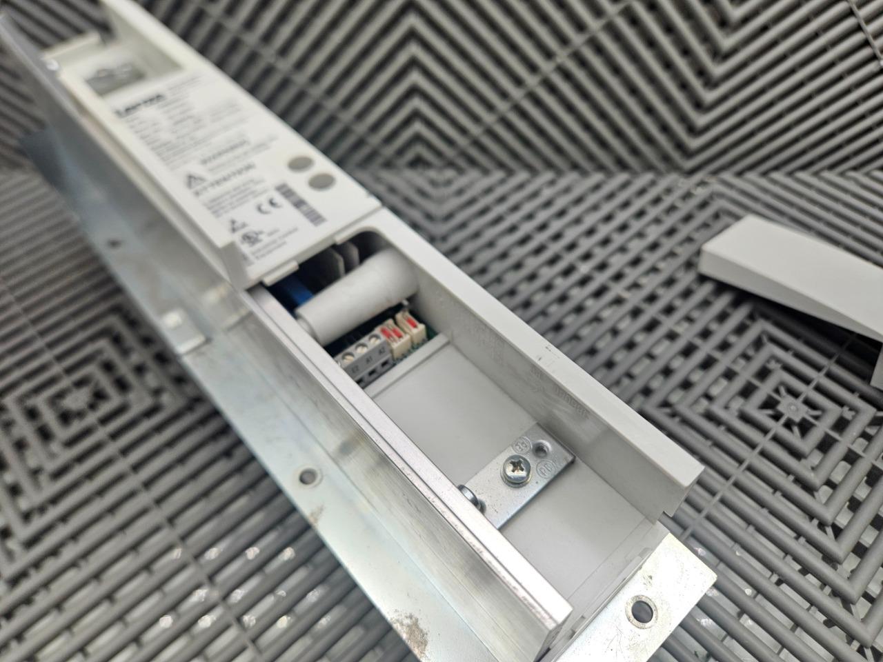 Lenze EMB9352-E Brake Module 765V DC/PE, 25A