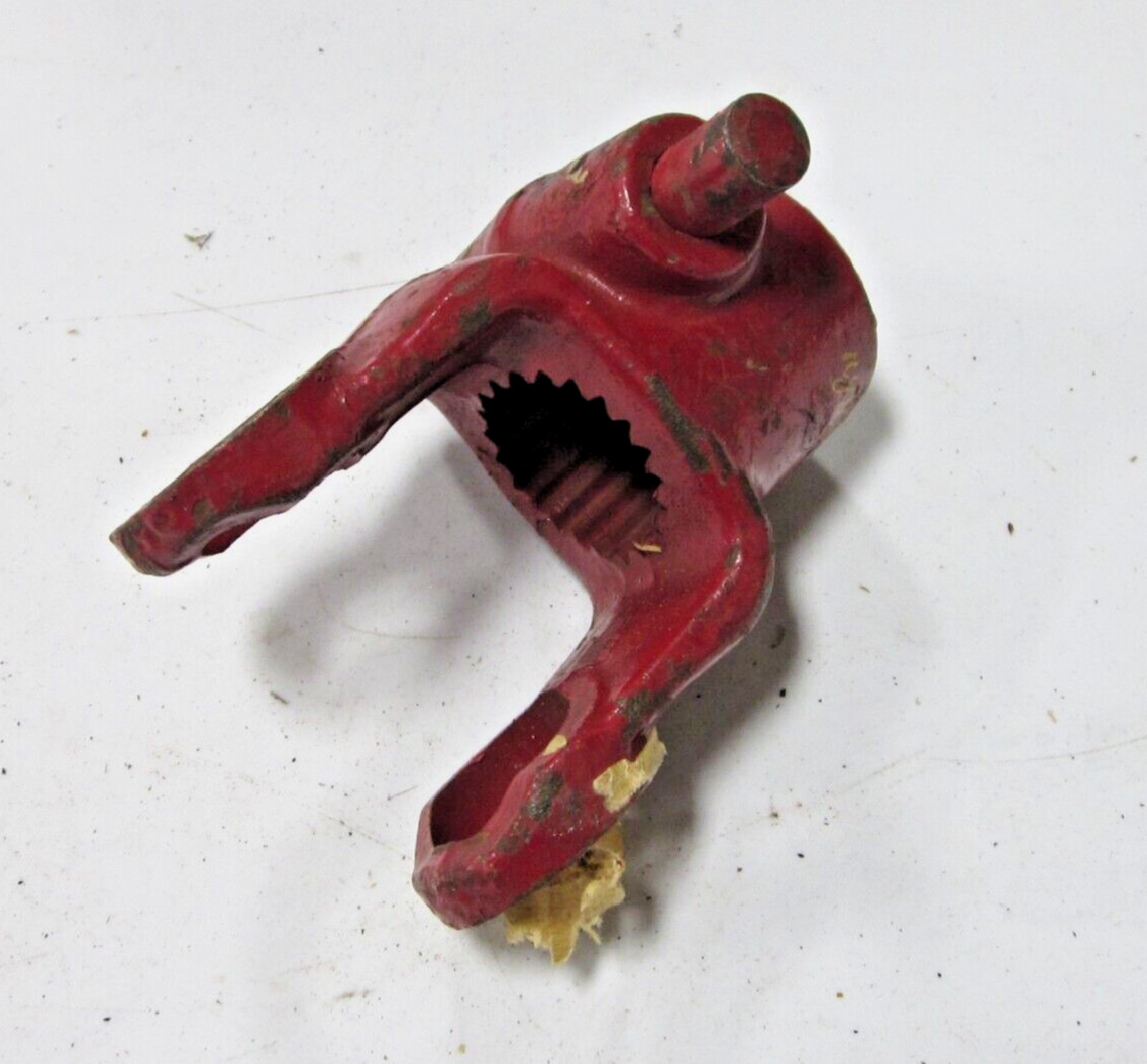 Weasler 1-3/8″ 21 Spline Tractor Quick Disconnect Yoke 14N Series 102-1421-USA