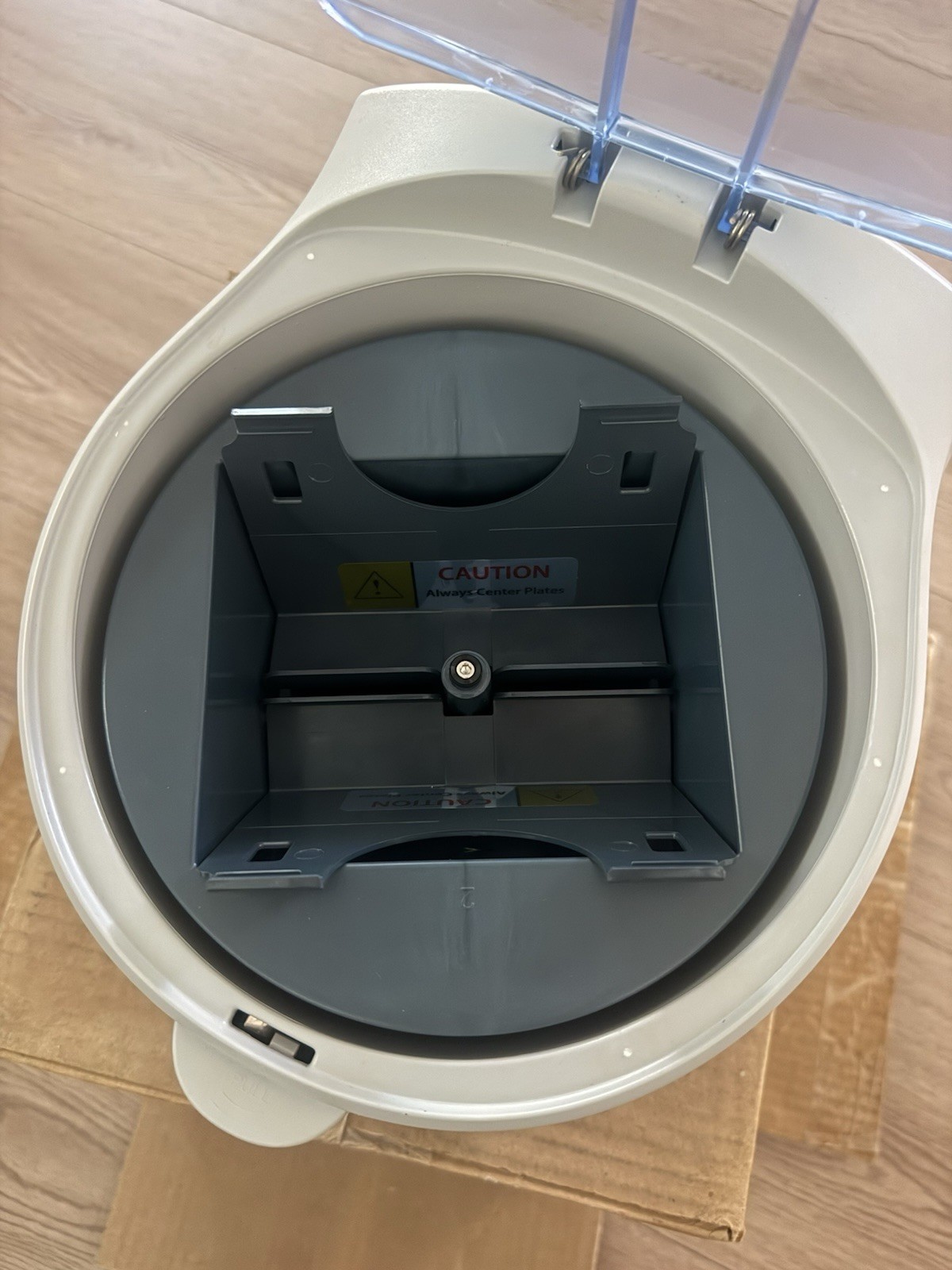 Benchmark Scientific PlateFuge Mini Centrifuge – Laboratory Plate Spinner
