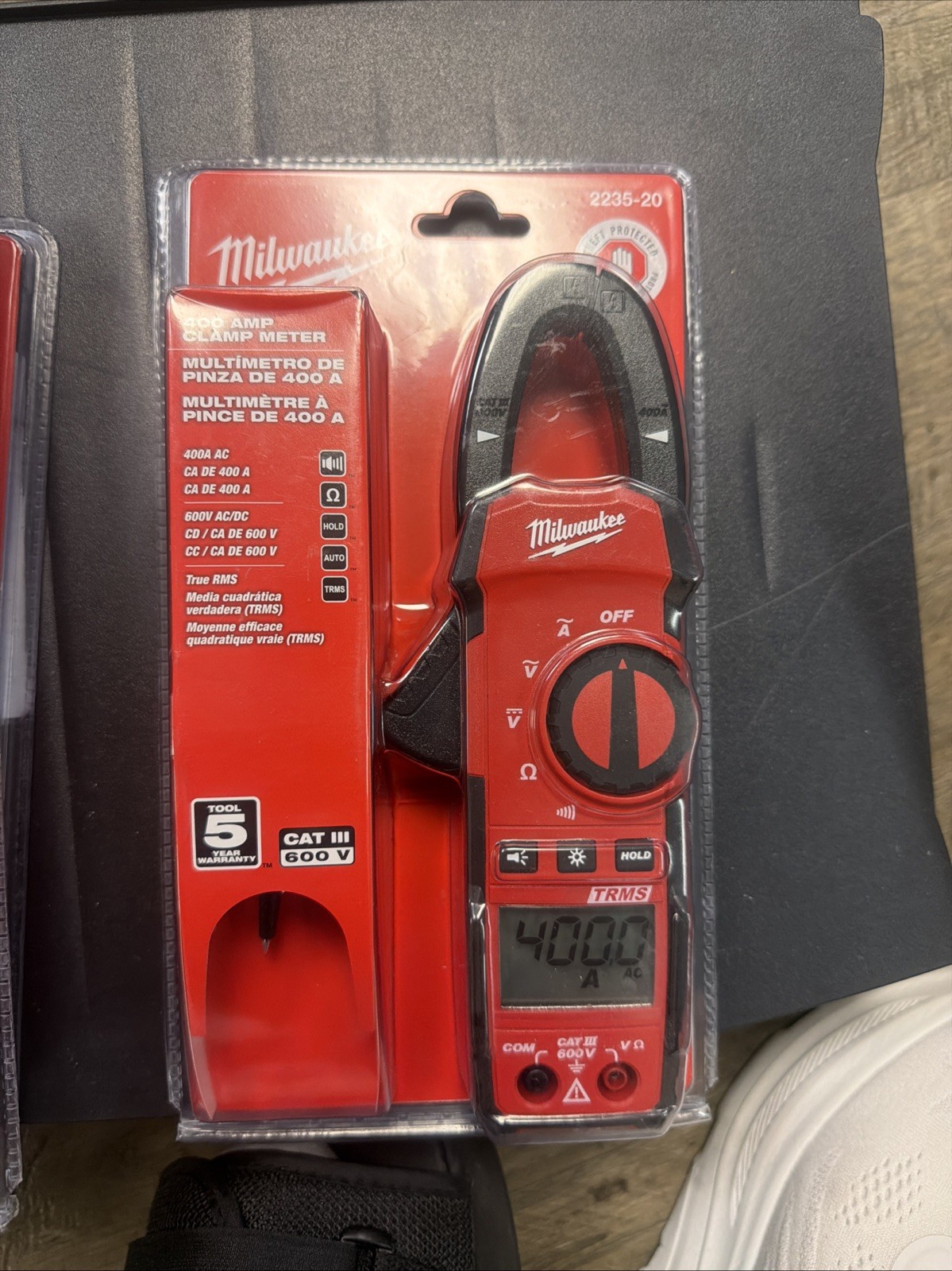 Milwaukee 223520 400 Amp Clamp Meter