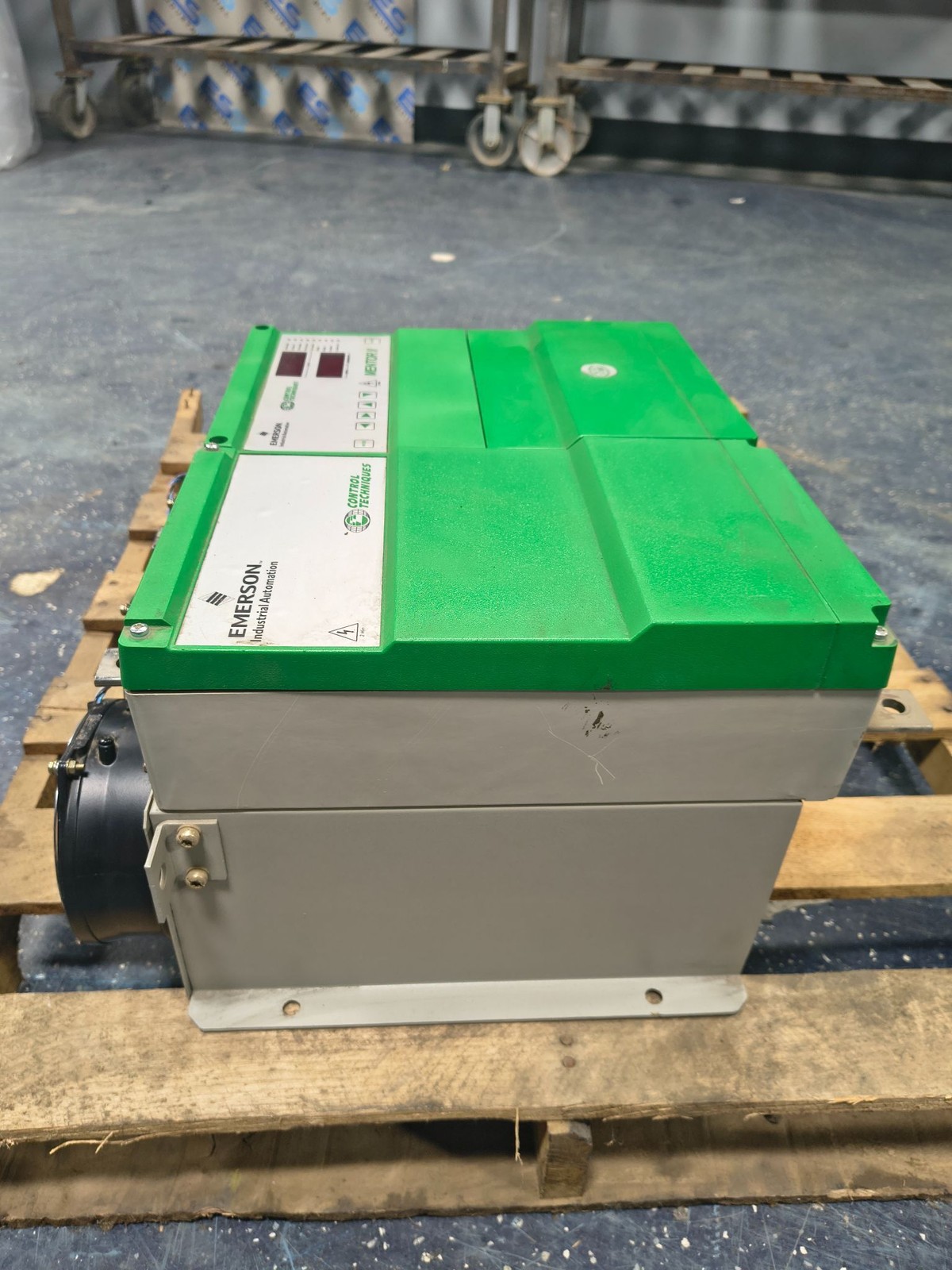 EMERSON CONTROL TECHNIQUES M550-141CD 268HP MNETOR II D.C. DRIVE 550A 460V