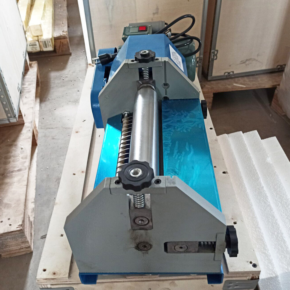 USED-Auto Gluing Coating Machine Paper Leather Make White Latex Office Art