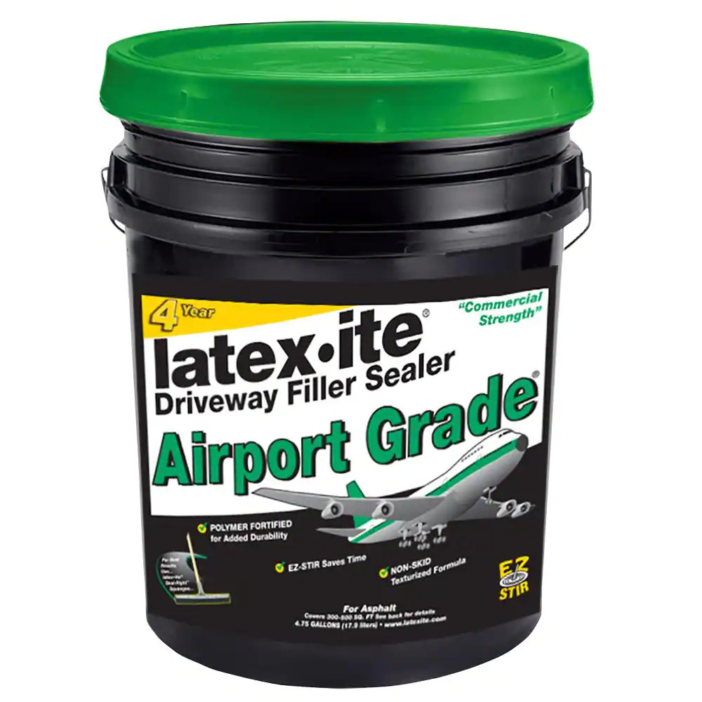 NEW 4.75 Gal. Airport Grade Asphalt Driveway Filler Sealer One-Coat Formula