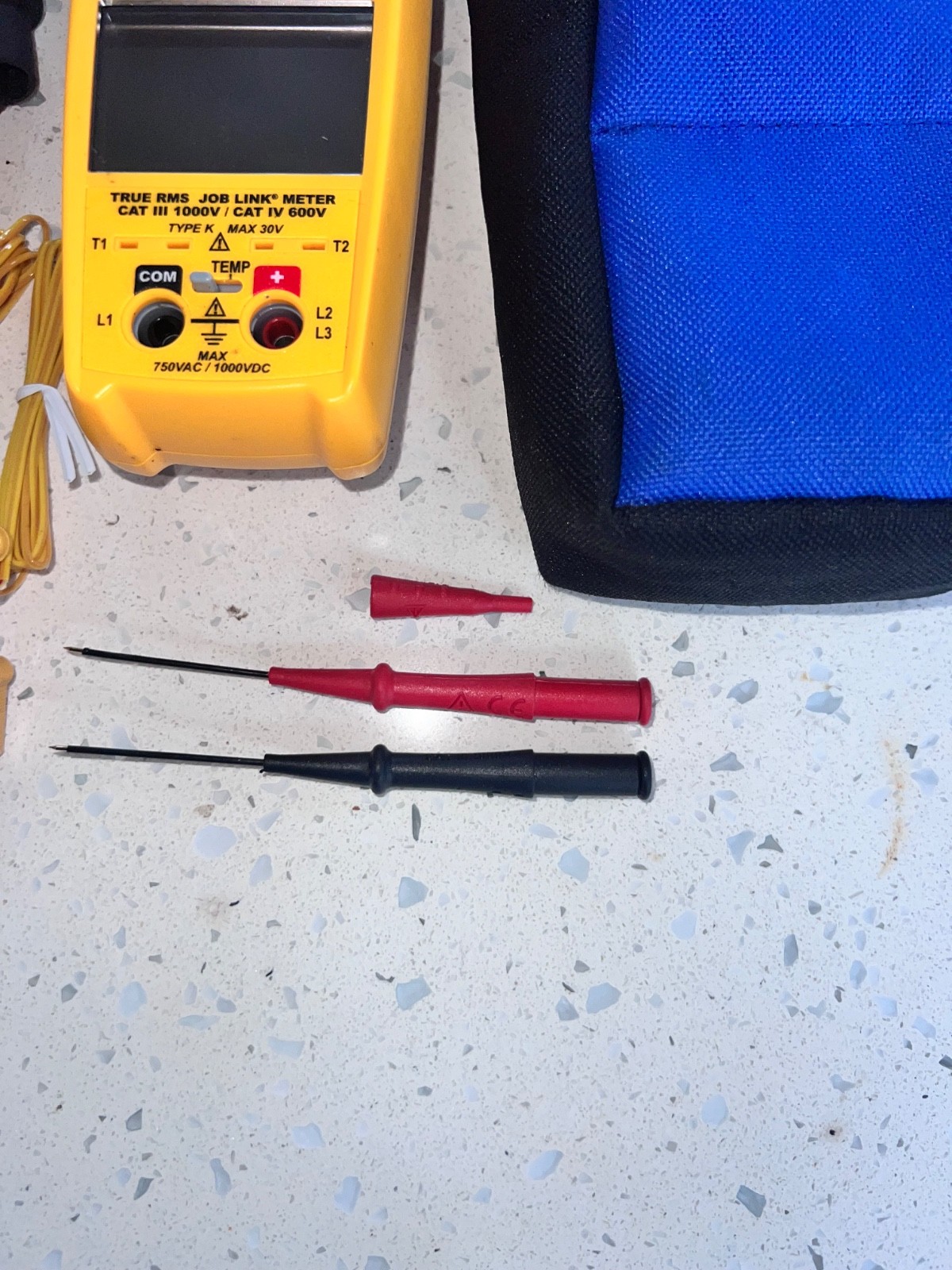 Fieldpiece SC680 True-RMS Wireless AC Clamp Multimeter CAT III 1000v CAT IV 600v