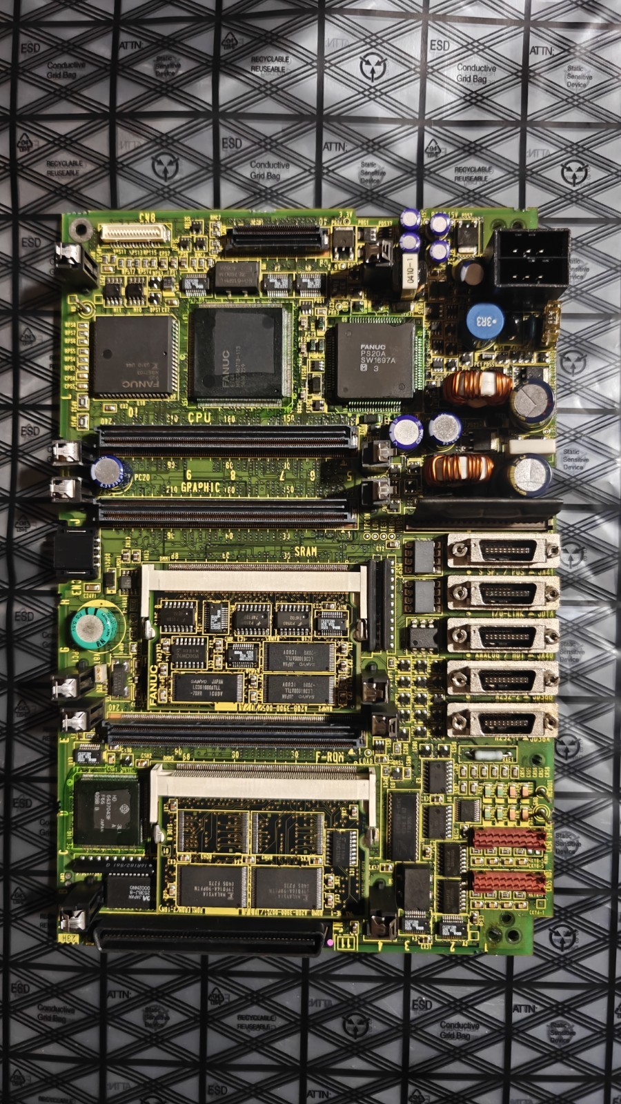 FANUC Main Board A20B-8100-0135 USA Seller 30 Days Free Return A20B81000135