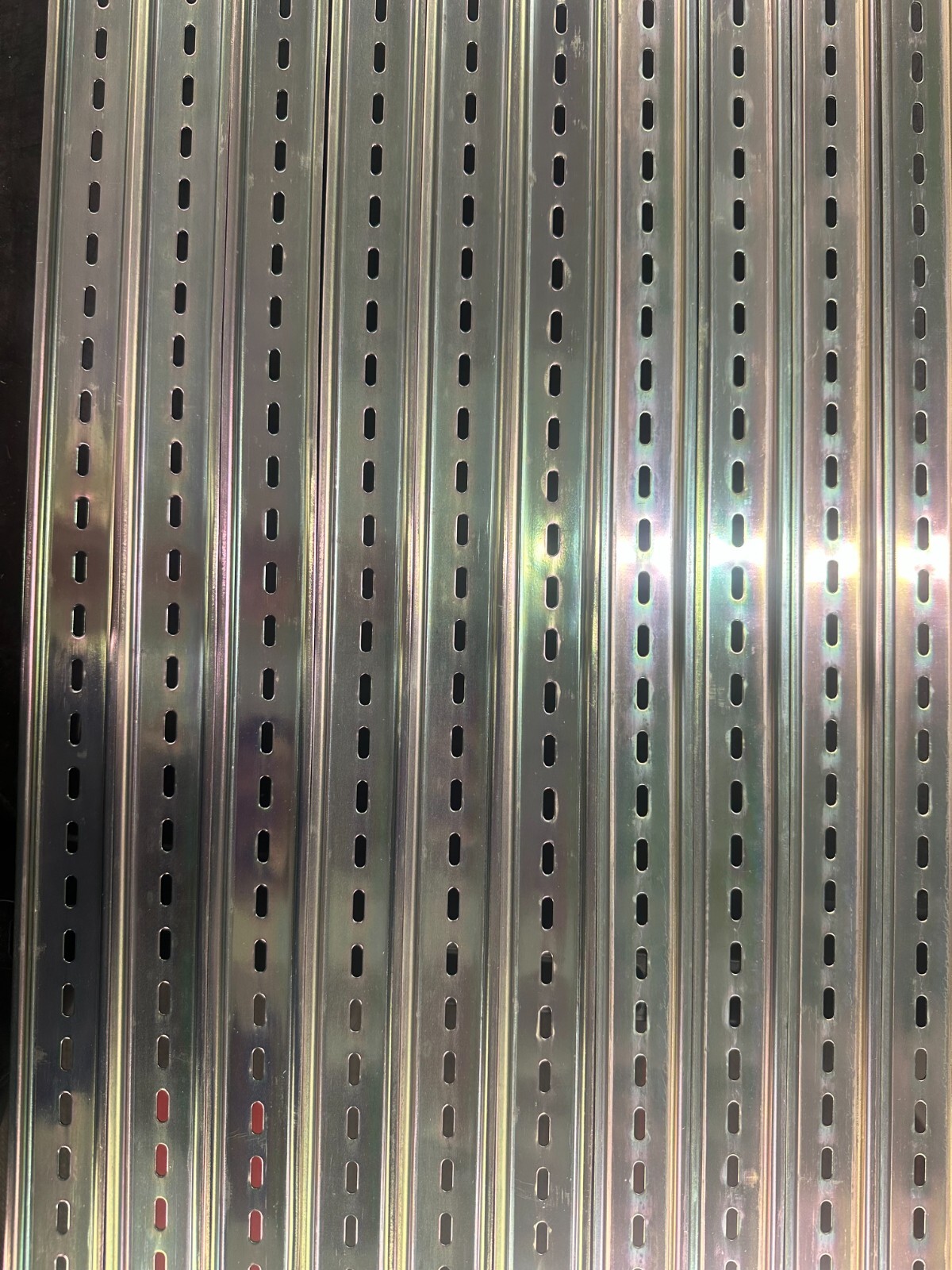 10 pieces DIN Rail Slotted Steel, RoHS Compliant, 35mm x 7.5mm, 1 Meter