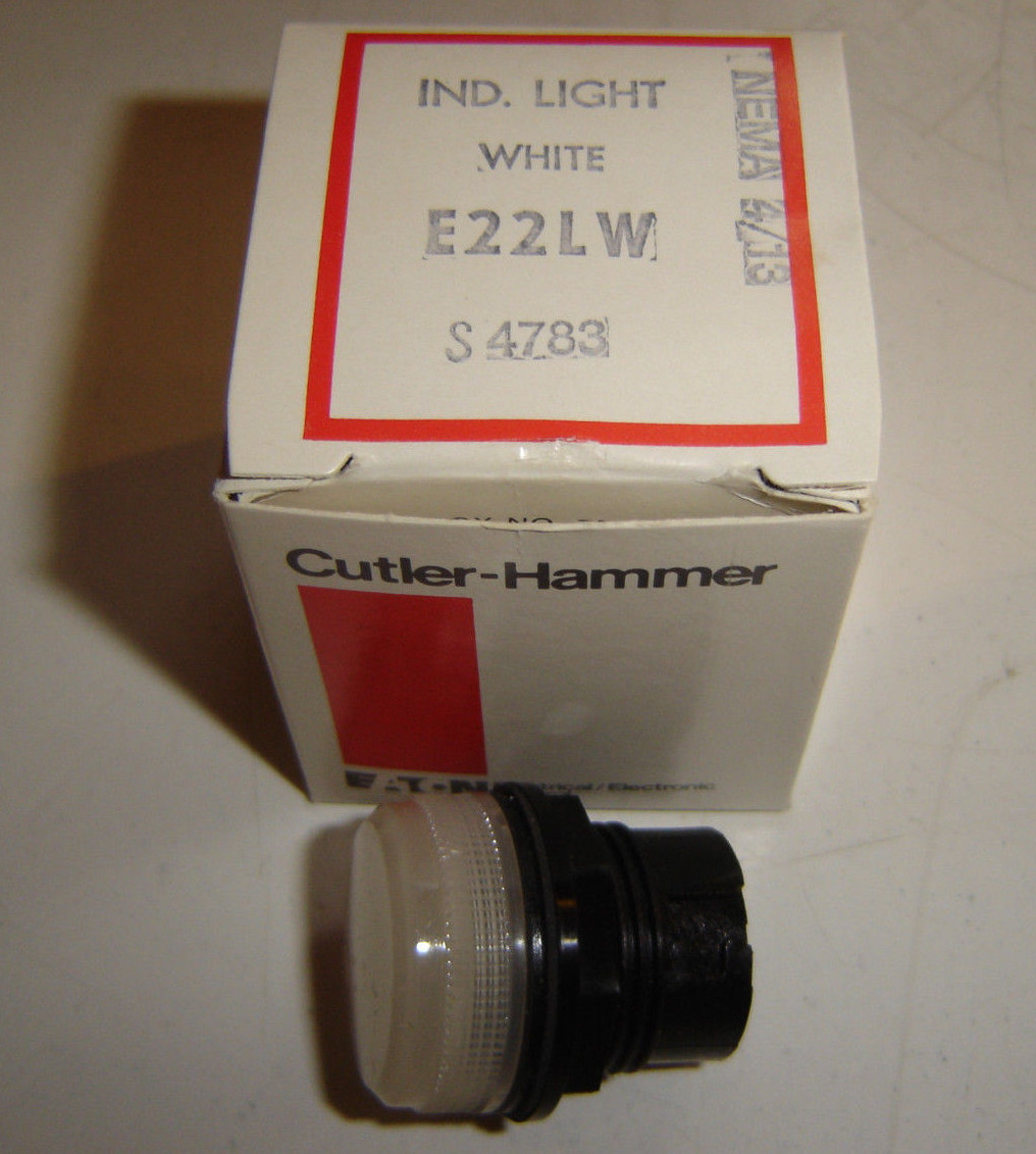 Cutler Hammer E22LWR120 Indicator Light E22R120 E22LW