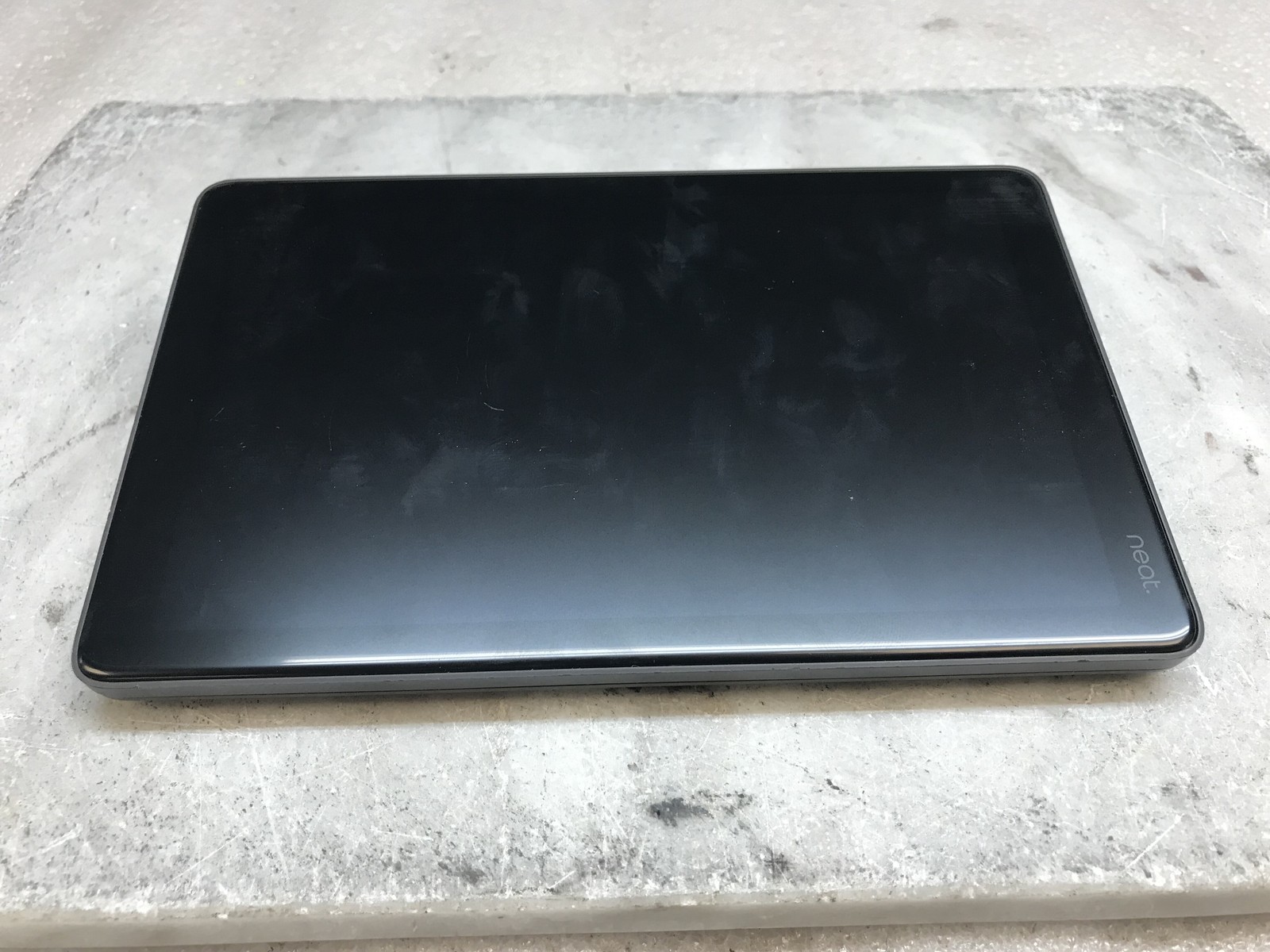 Neat Neatpad-SE A1 8-Inch HD Touchscreen Panel Meeting Scheduling Controller