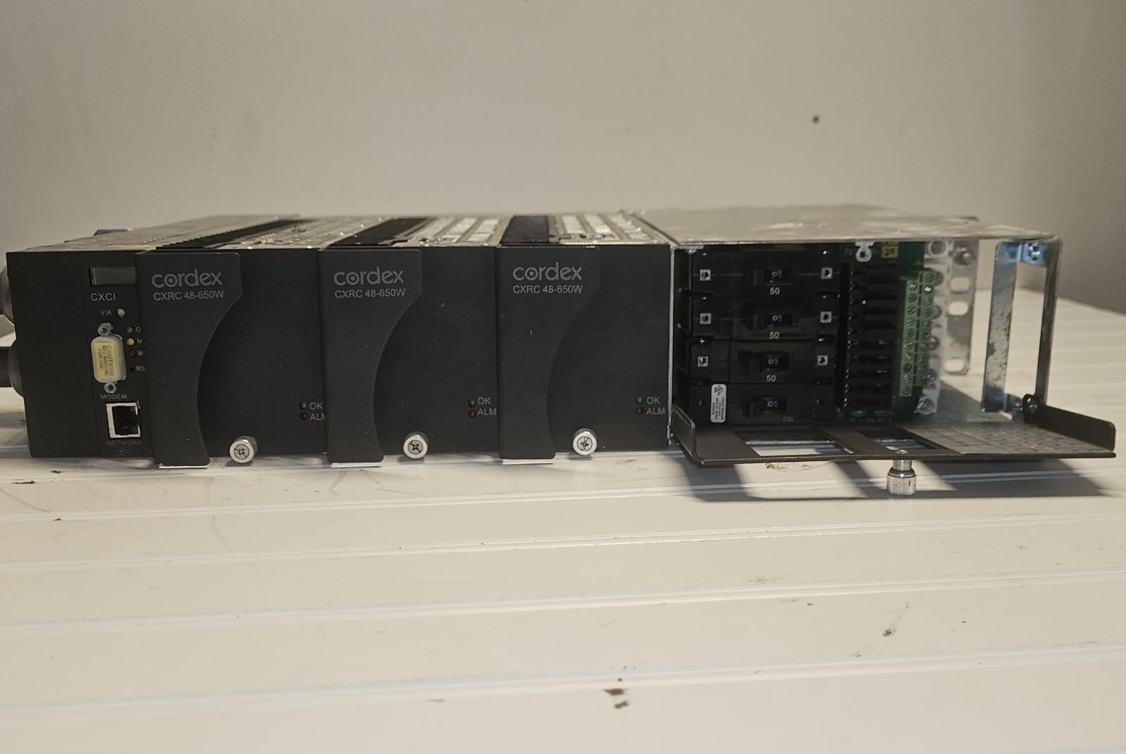 ALPHA / ARGUS 48VDC CORDEX 1.9kW RECTIFIER SHELF SYSTEM 120/240VAC IN 48VDC OUT