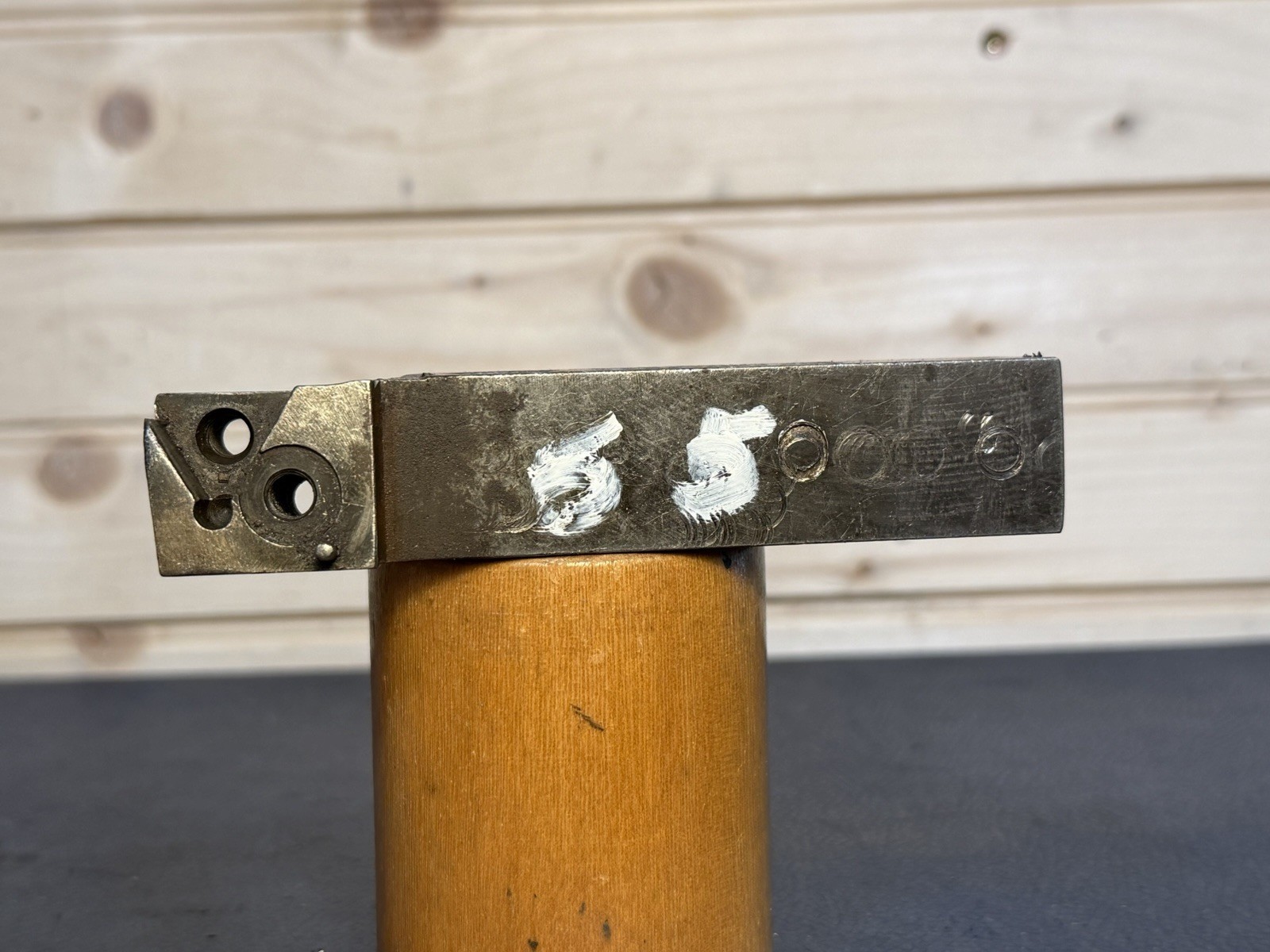 Valenite MTANL-16-4 Indexable Toolholder: 1″ Square Shank, 5-5/8″ Modified #55