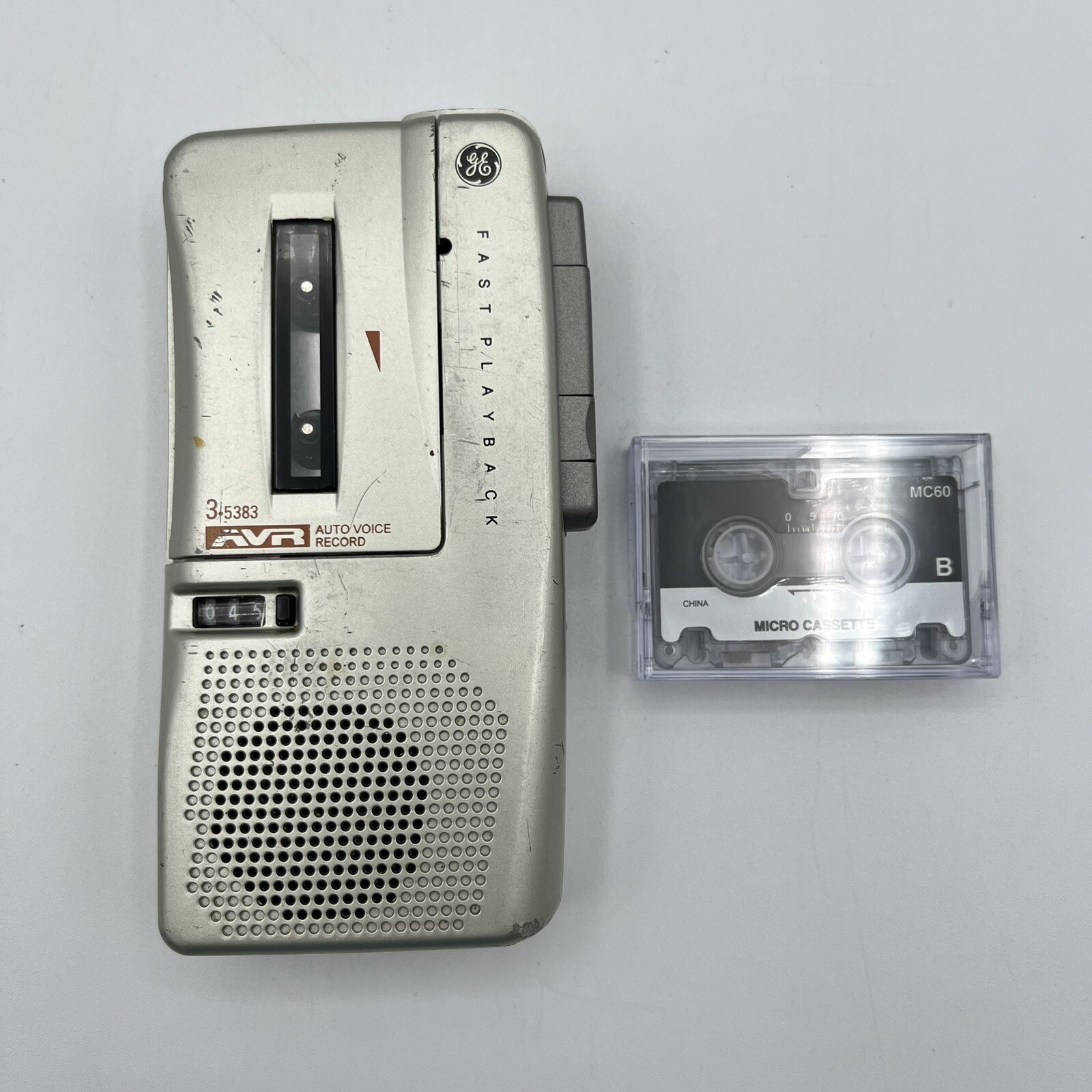 GE 3-5383 AVR Microcassette Auto Voice Recorder w/Tape- For Parts Or Repair Only