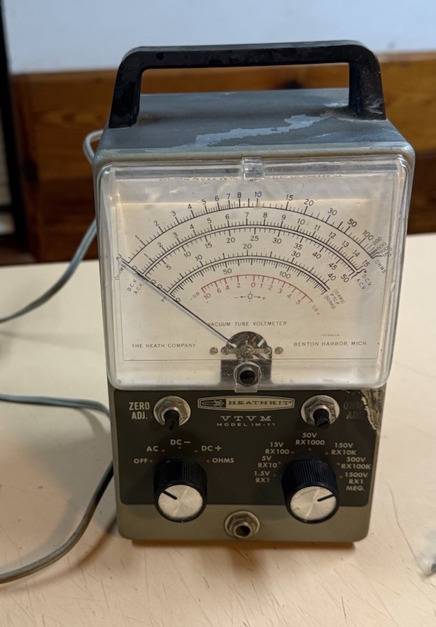Vintage Heath 1M-11 Vacuum Tube Voltmeter 1MW-11 VTVM Heathkit