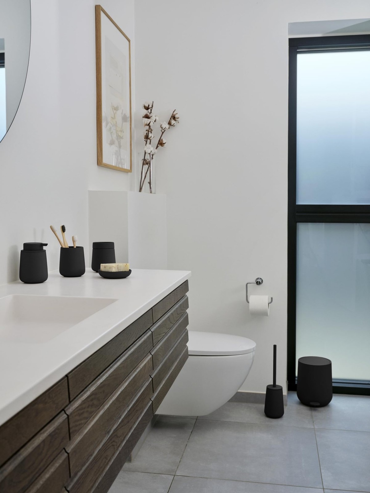 ZONE DENMARK Nova Soap Dispenser – A Fusion of Sleek Design and Durable Mater…