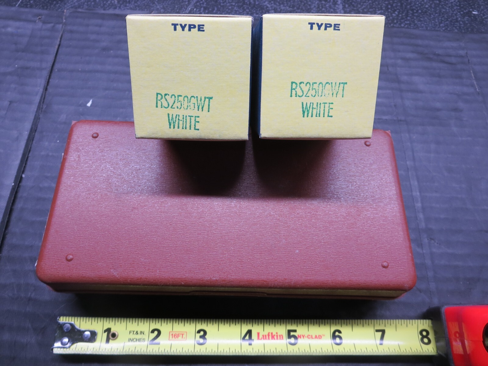 Superior Electric Supercon RS250GWT White Socket Receptacle 250 A Lot Of 2 NOS