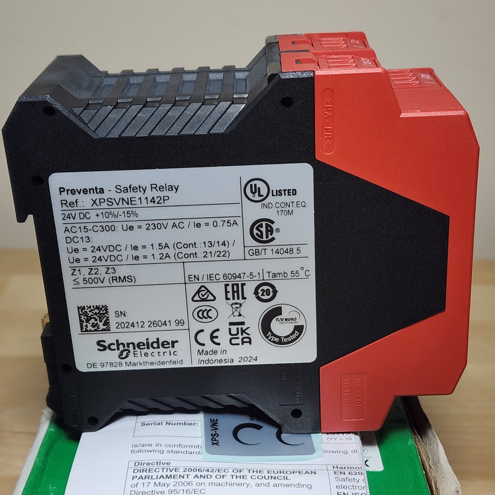 Schneider Electric XPSVNE1142P Preventa Safety Module Zero Speed Detection 24VDC