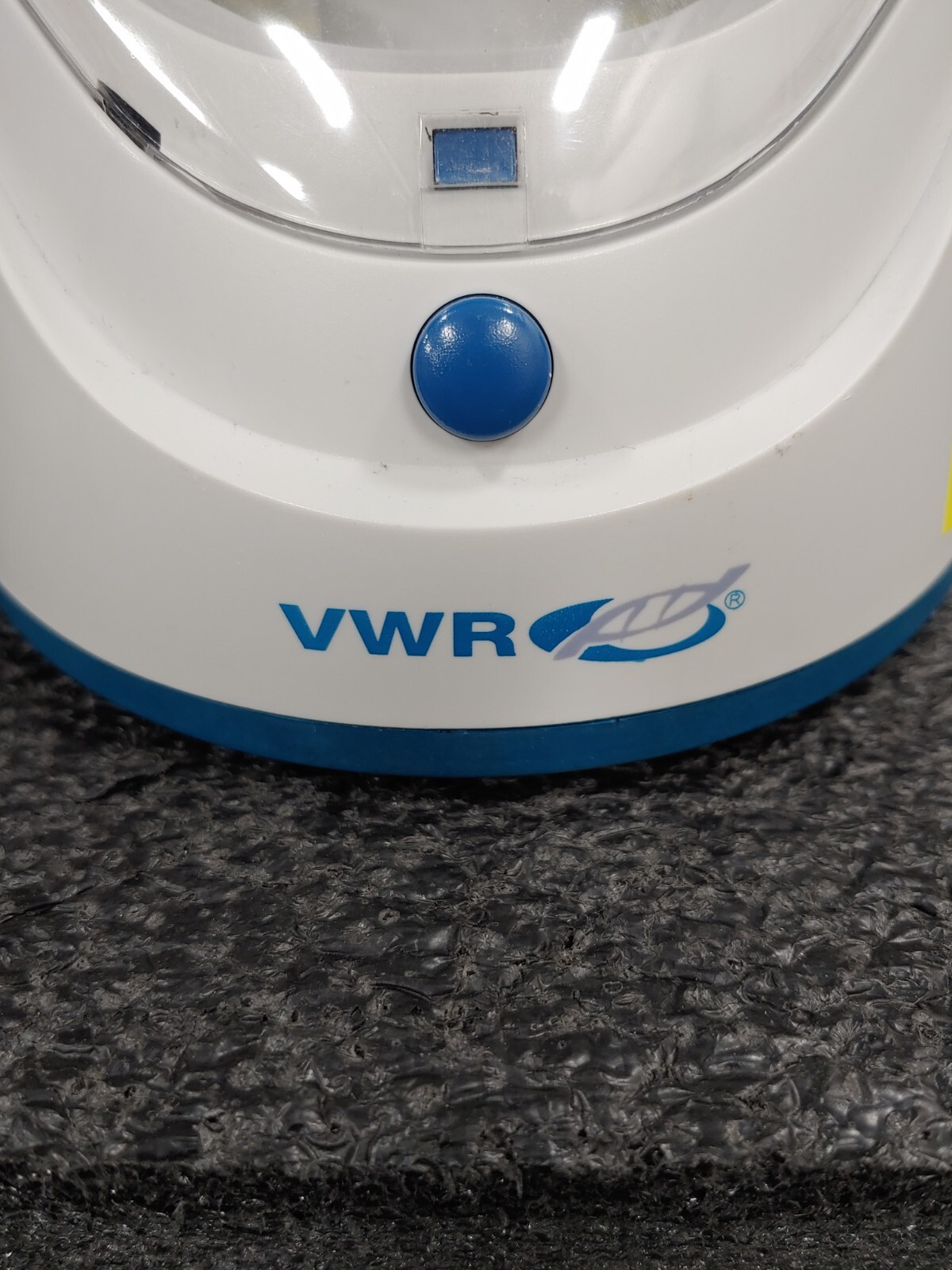 VWR Type C0803 Mini Centrifuge