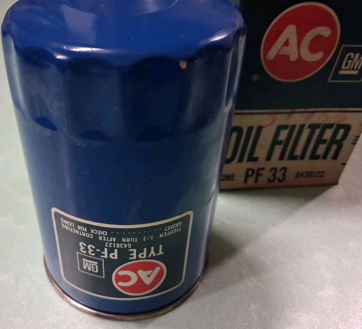 Vintage AC-Delco GM PF33 Blue Oil Filter Part 6438122 Case Tractor #A 32297 NOS