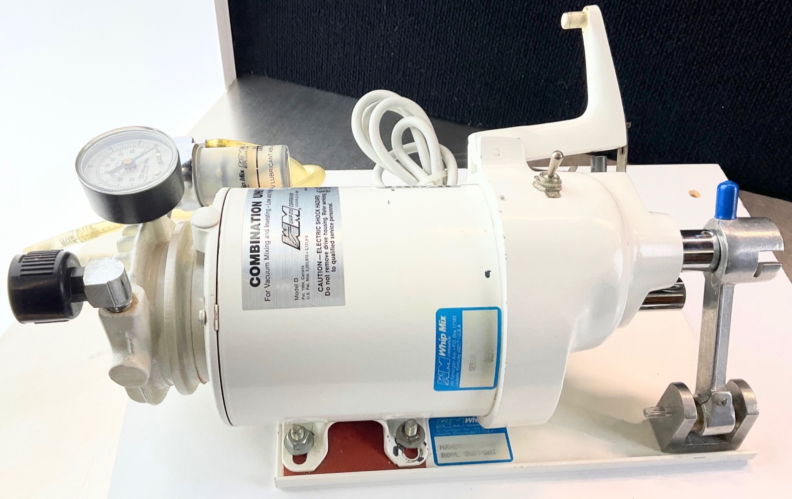 Whip Mix Combination Unit Model D For Vacuum Mixing & Investing