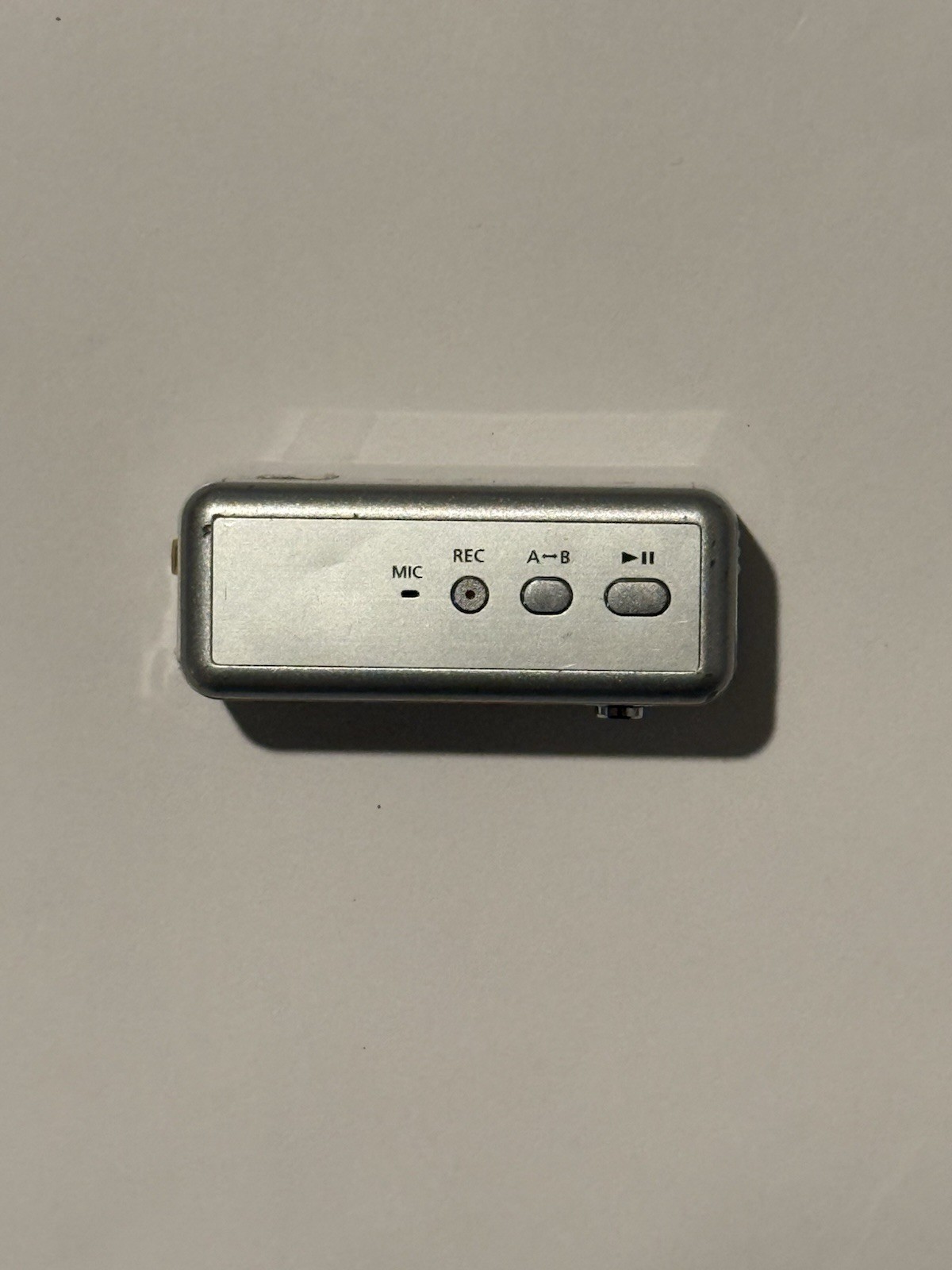 Samsung YP-MT6 Handheld Digital Voice Recorder 1GB Flash Memory USB