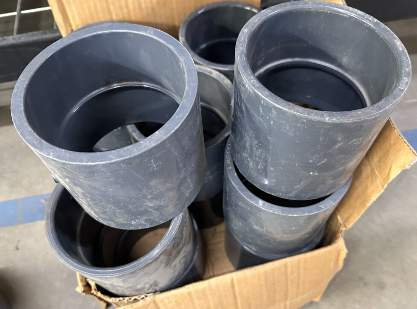 Lasco 829-040 – 4″ S x S Schedule 80 PVC Coupling